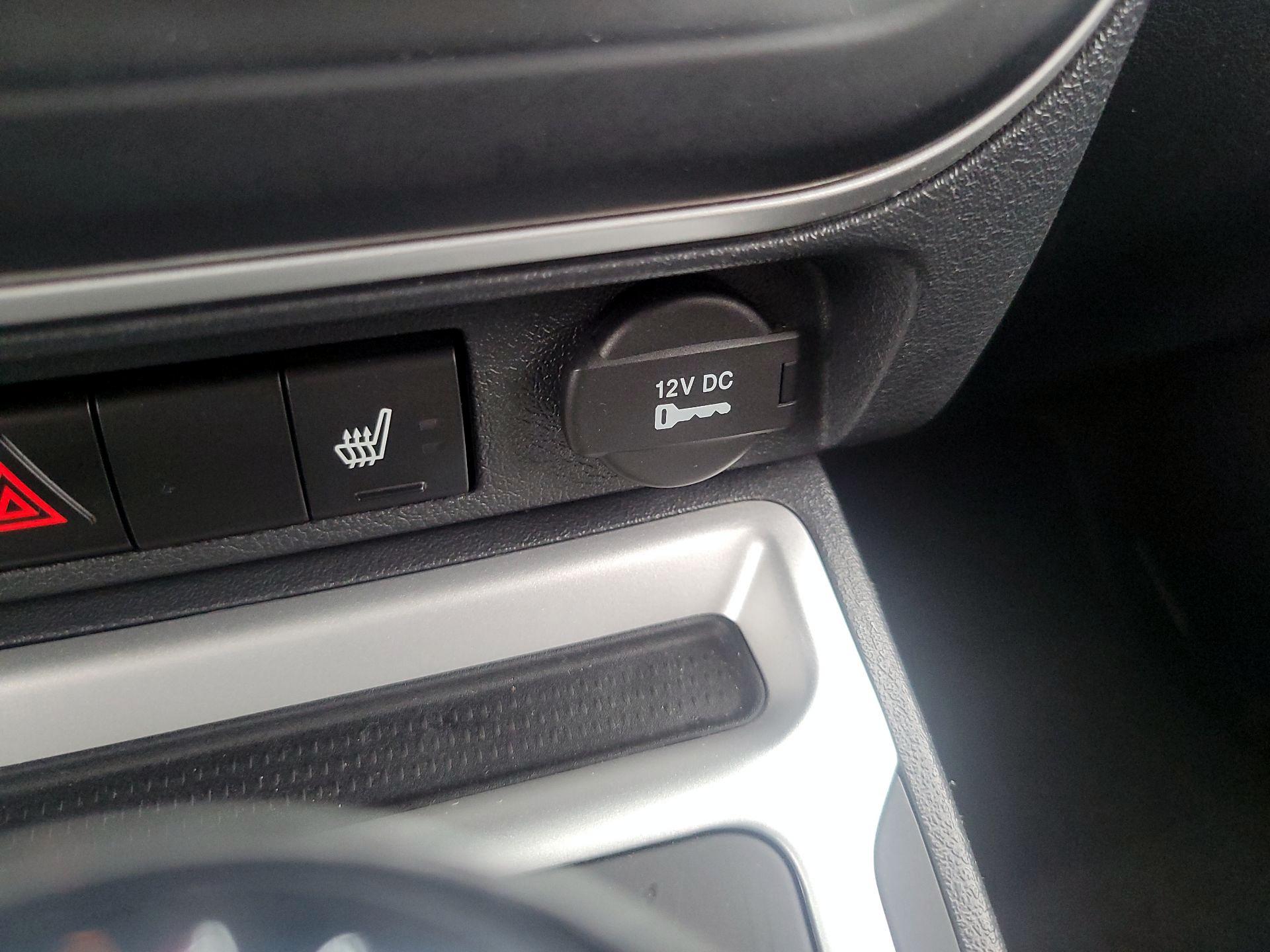 Thumbnail: 2015 Jeep Compass - 17