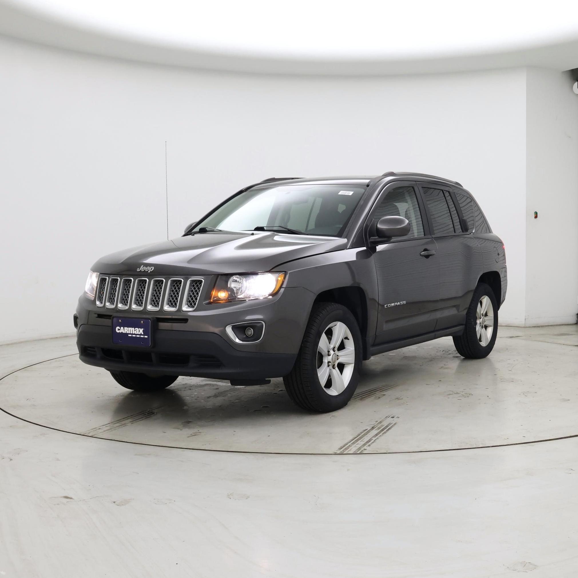Thumbnail: 2015 Jeep Compass - 4