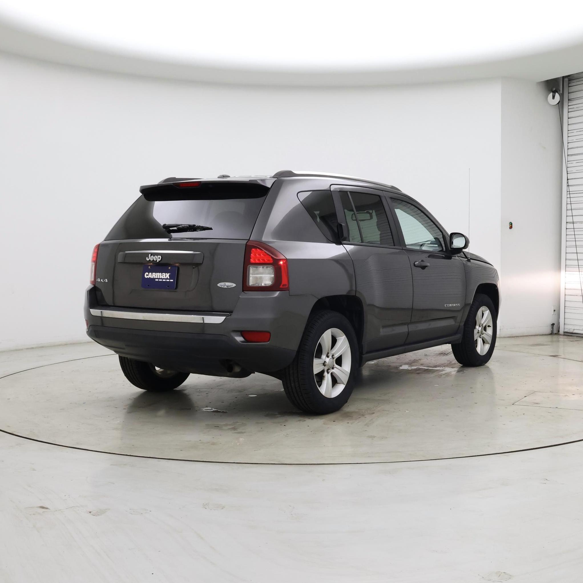 Thumbnail: 2015 Jeep Compass - 8