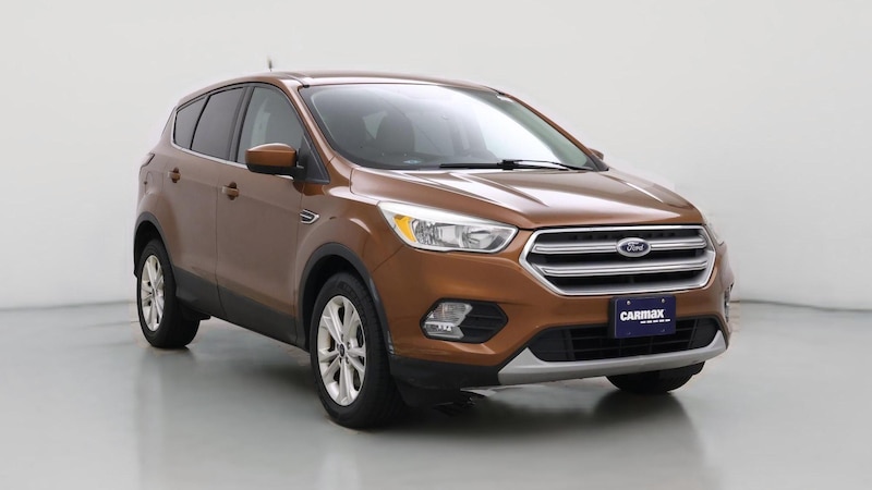 2017 Ford Escape SE Hero Image