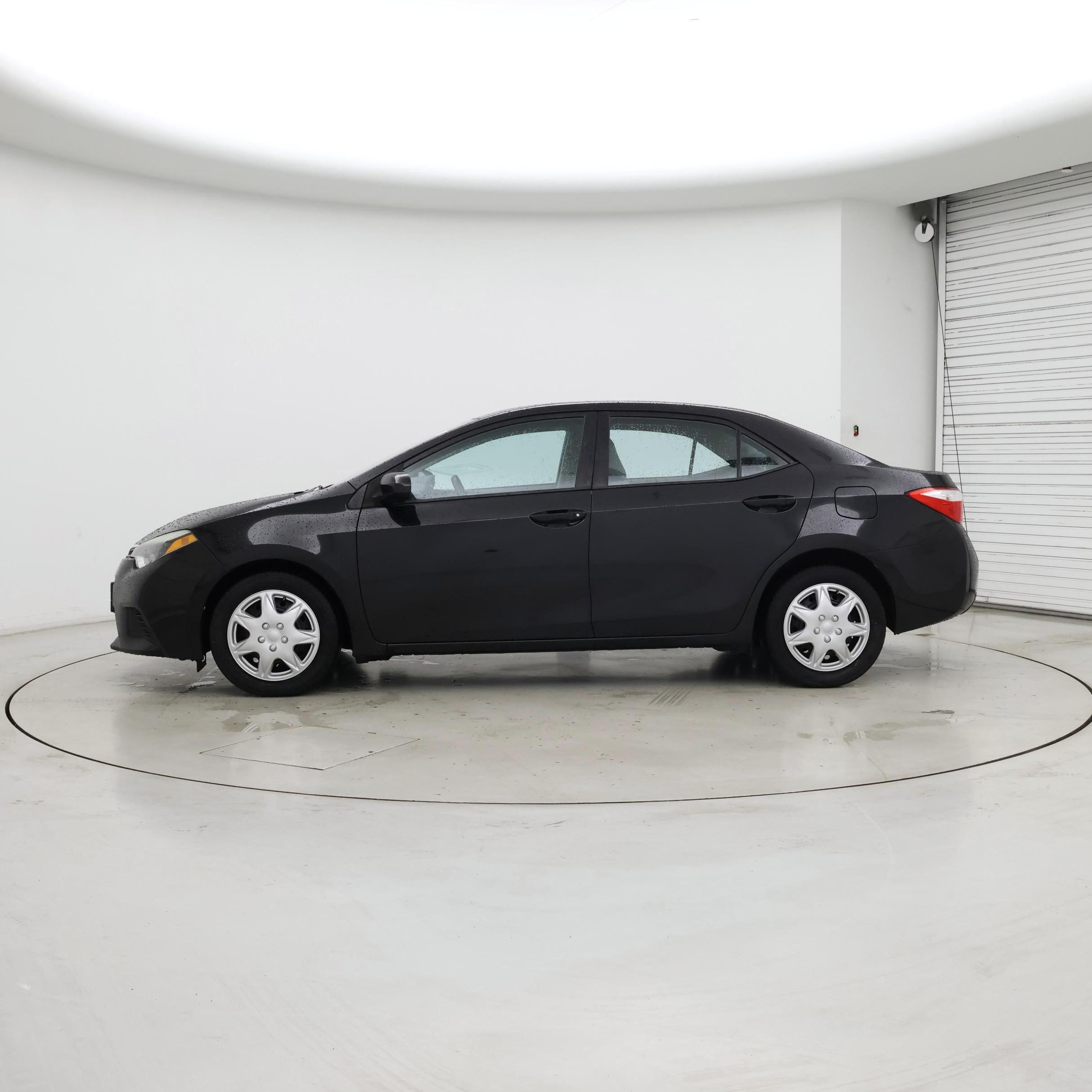 Thumbnail: 2014 Toyota Corolla - 3
