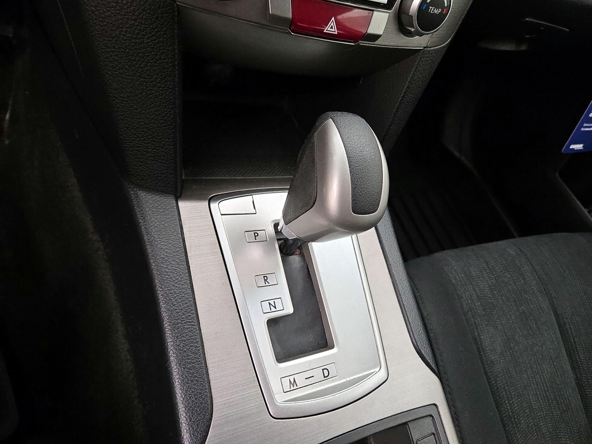 Thumbnail: 2014 Subaru Outback - 16