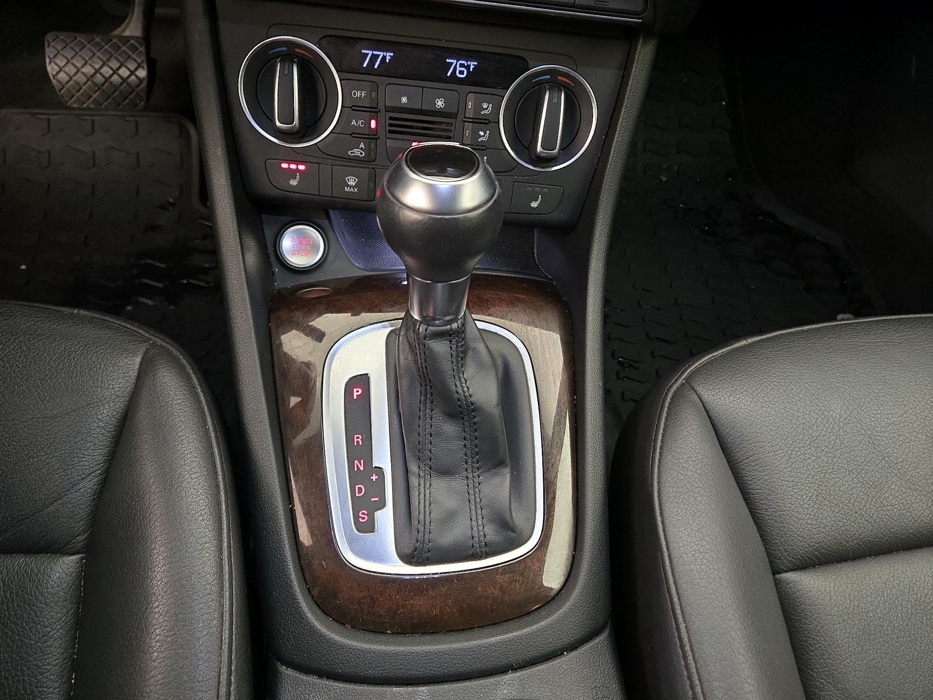 Thumbnail: 2016 Audi Q3 - 16