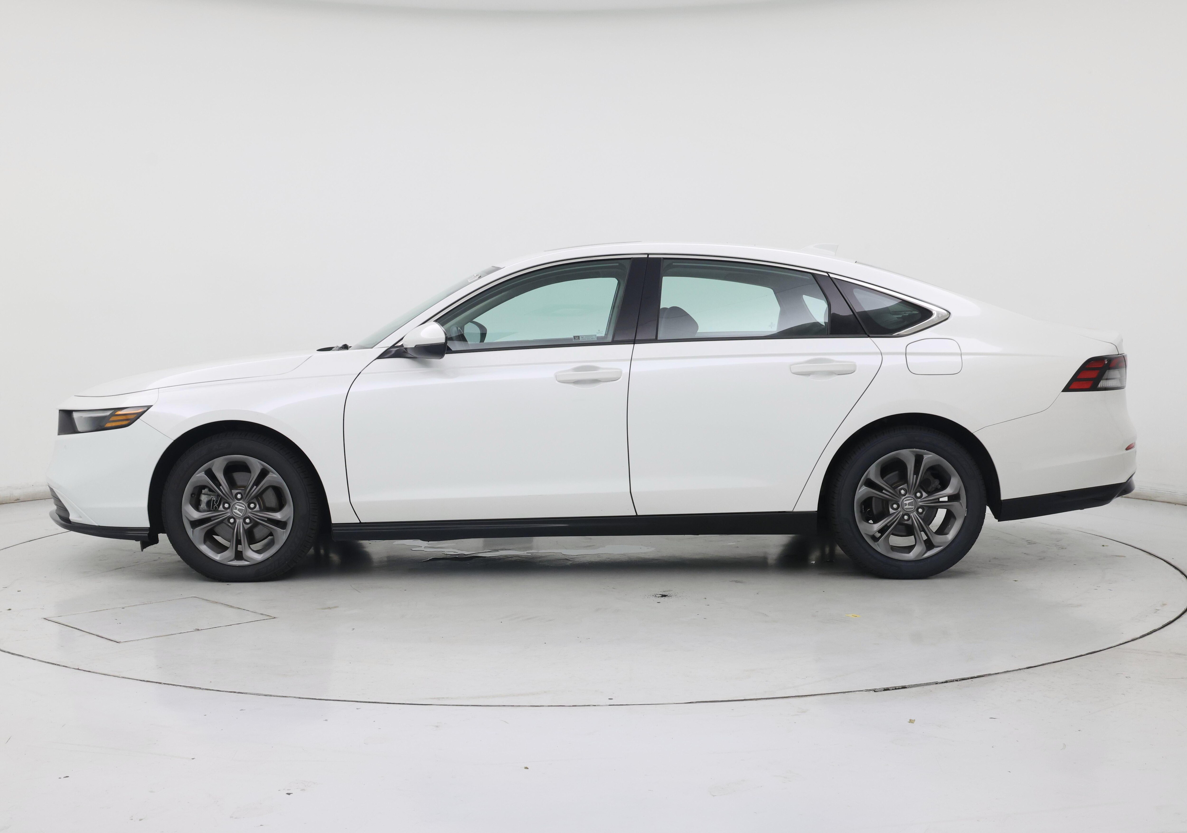 Thumbnail: 2023 Honda Accord - 3