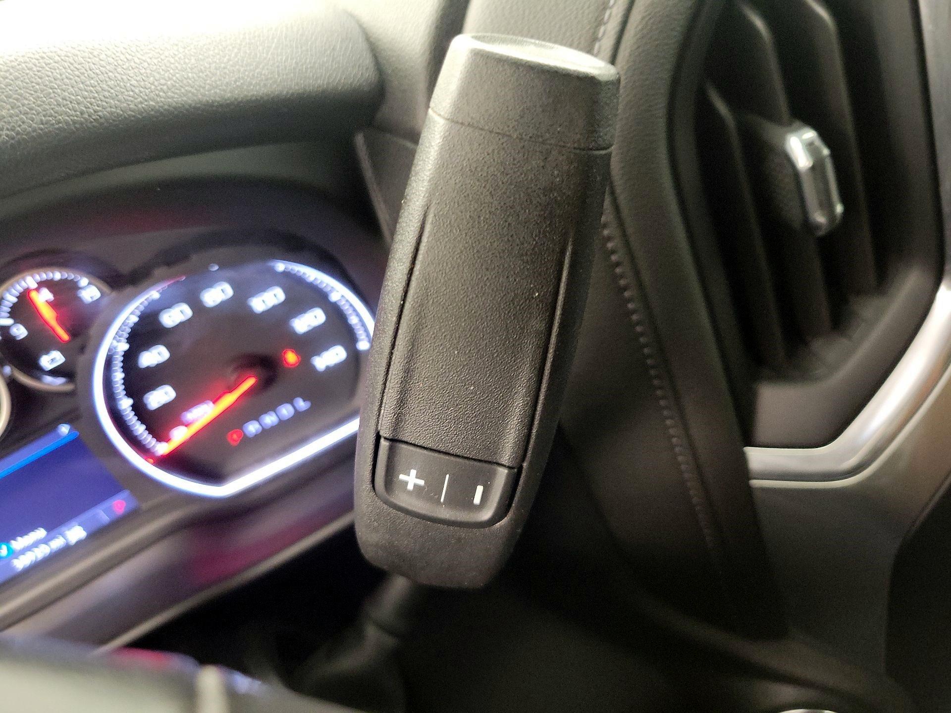 Thumbnail: 2019 Chevrolet Silverado 1500 - 17
