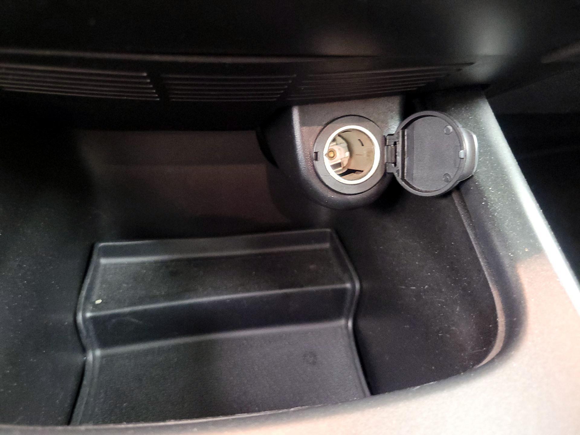 Thumbnail: 2014 Dodge Journey - 17