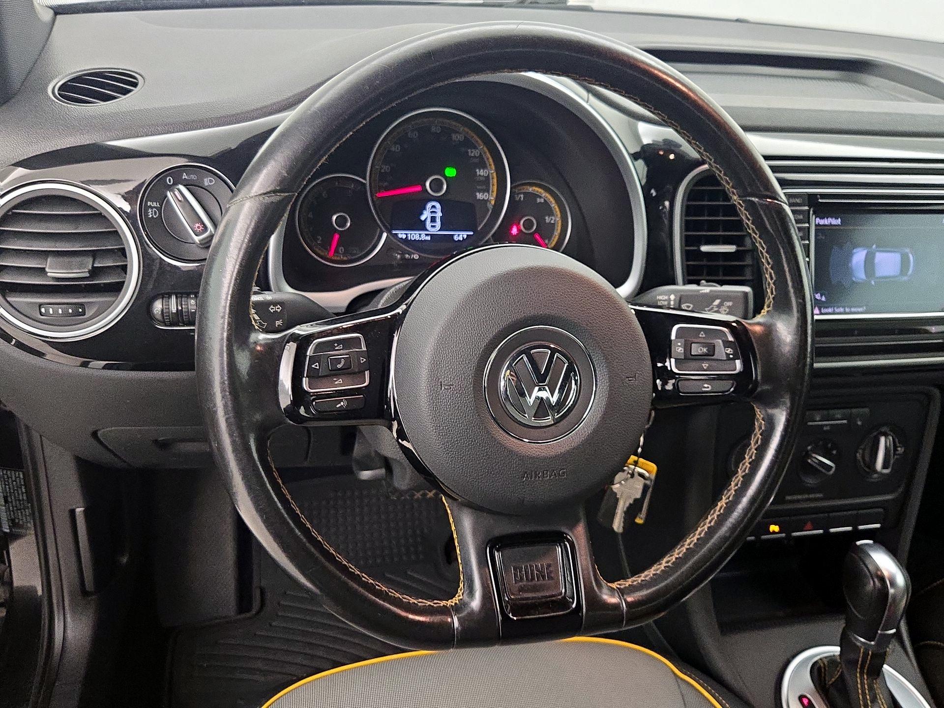 Thumbnail: 2016 Volkswagen Beetle - 10