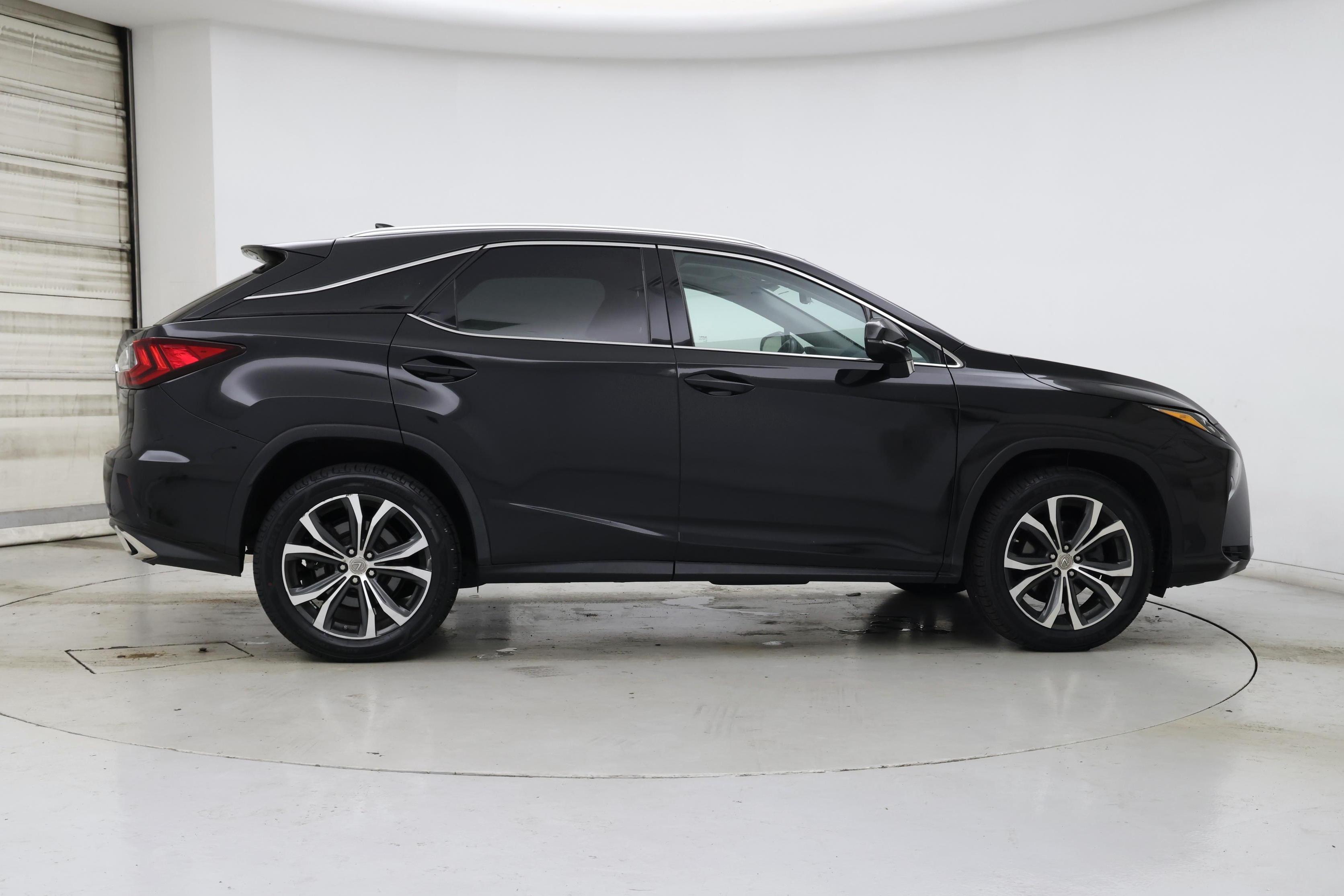 Thumbnail: 2017 Lexus RX - 7
