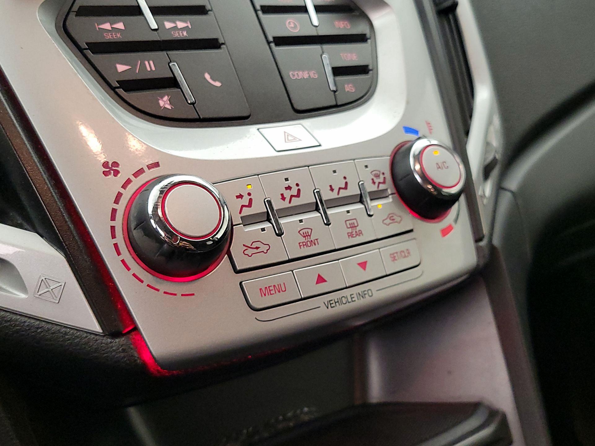 Thumbnail: 2016 GMC Terrain - 15
