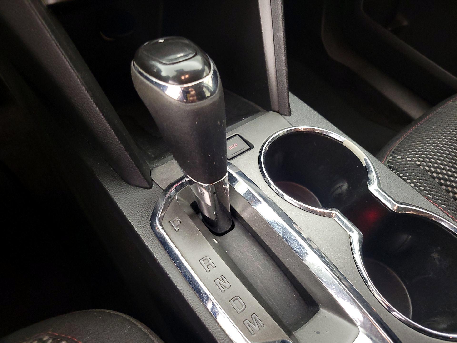 Thumbnail: 2016 GMC Terrain - 16