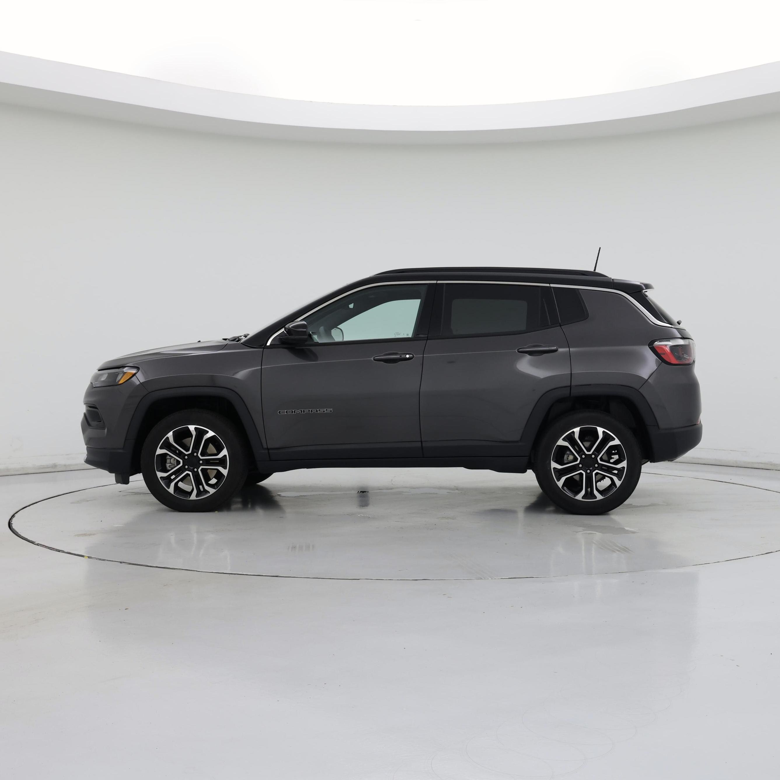 Thumbnail: 2023 Jeep Compass - 3