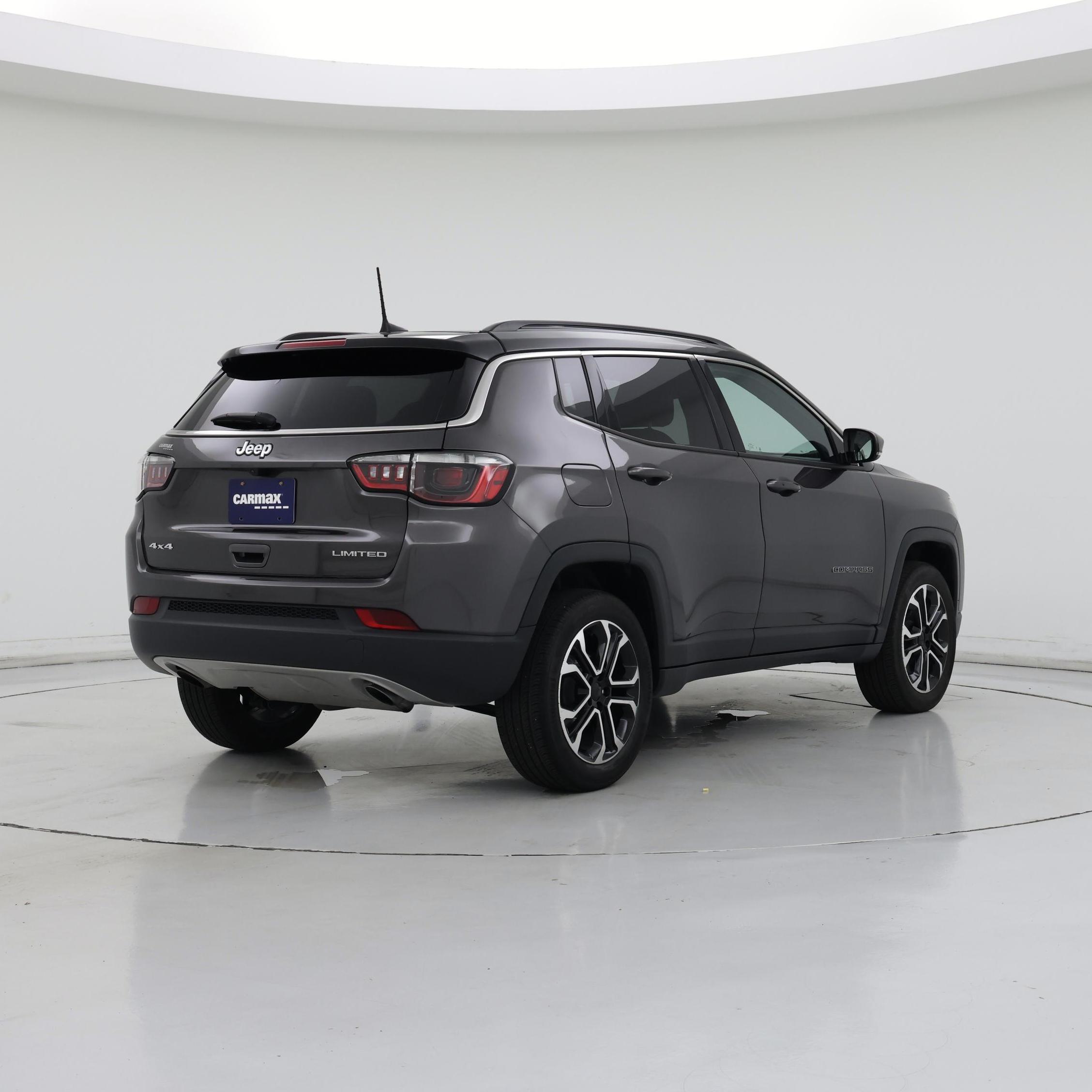 Thumbnail: 2023 Jeep Compass - 8