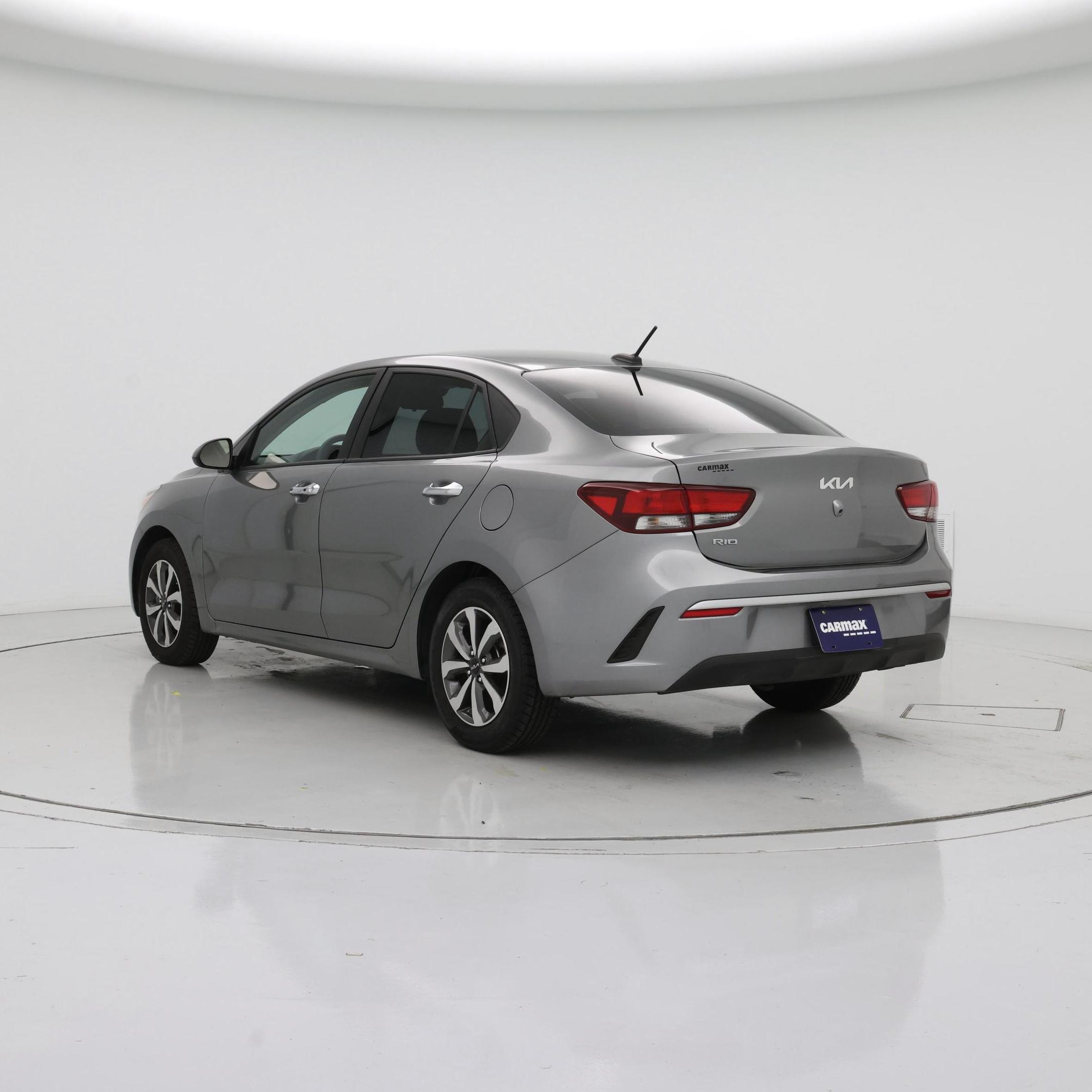 Thumbnail: 2022 Kia Rio - 2