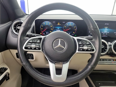Steering Wheel & Instrument Cluster (On)