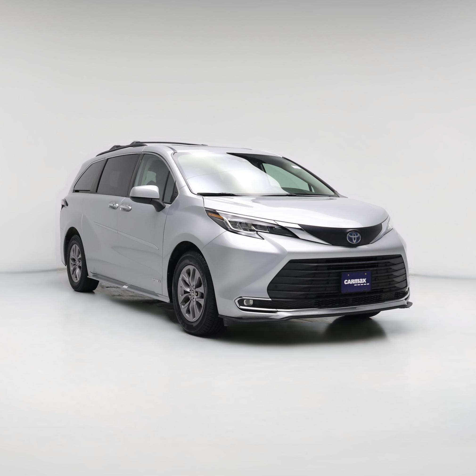 Thumbnail: 2021 Toyota Sienna - 1