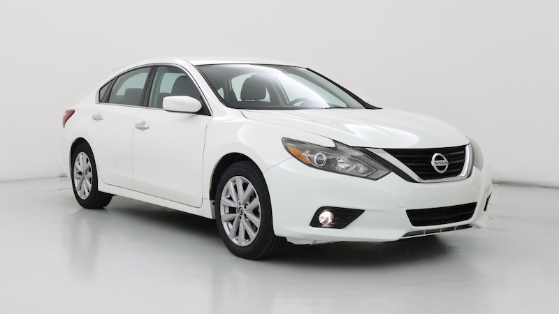 2018 Nissan Altima SV Hero Image