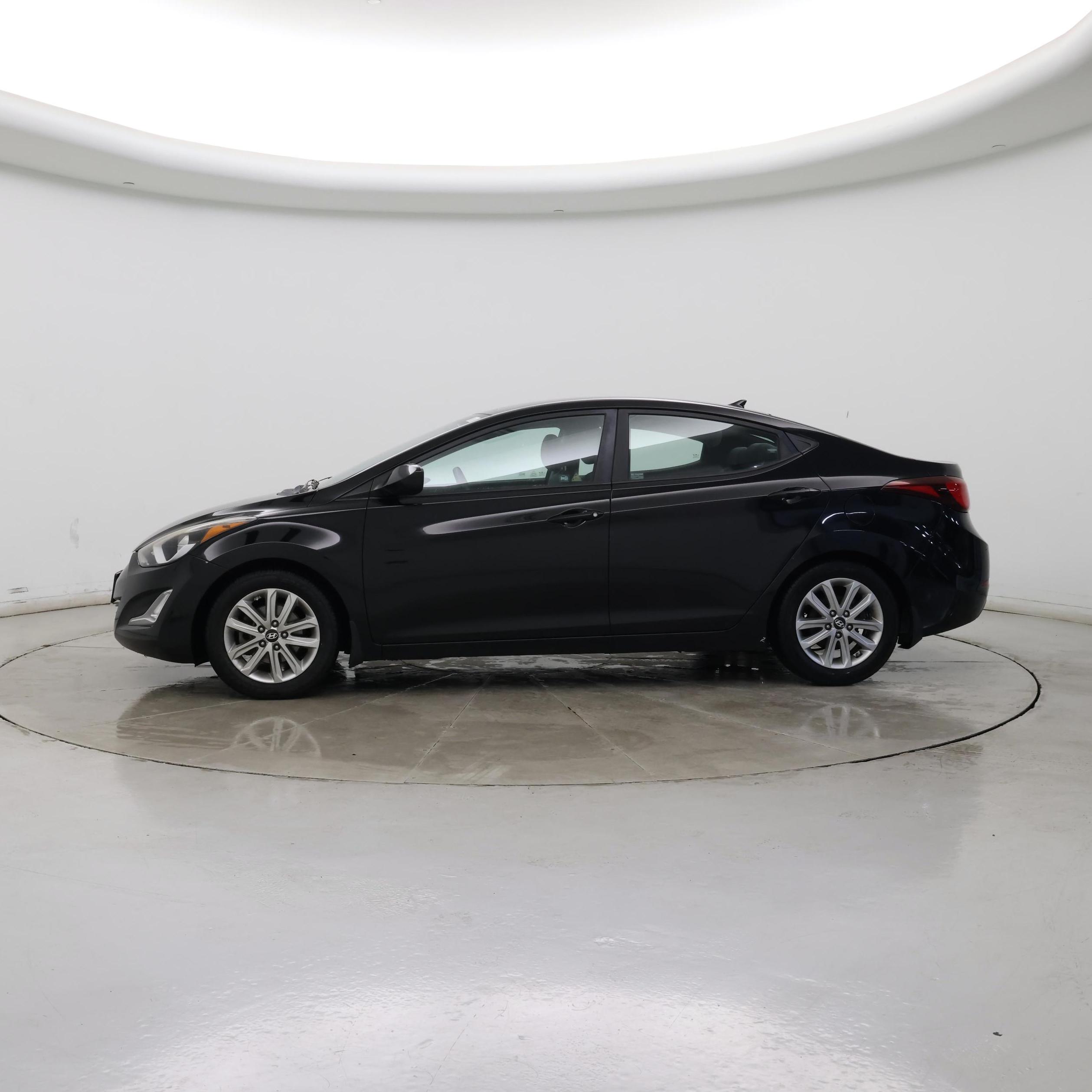 Thumbnail: 2015 Hyundai Elantra - 3