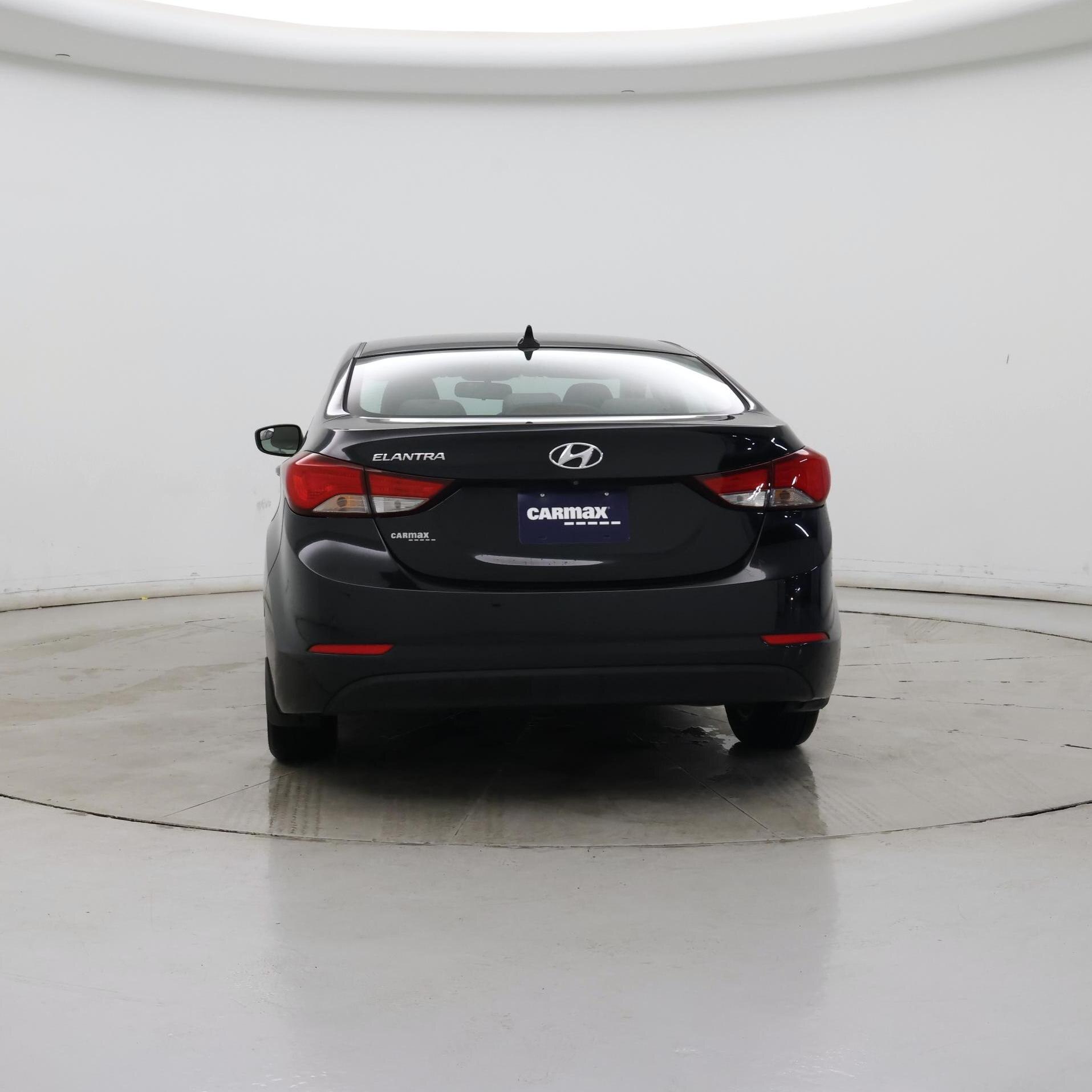 Thumbnail: 2015 Hyundai Elantra - 6