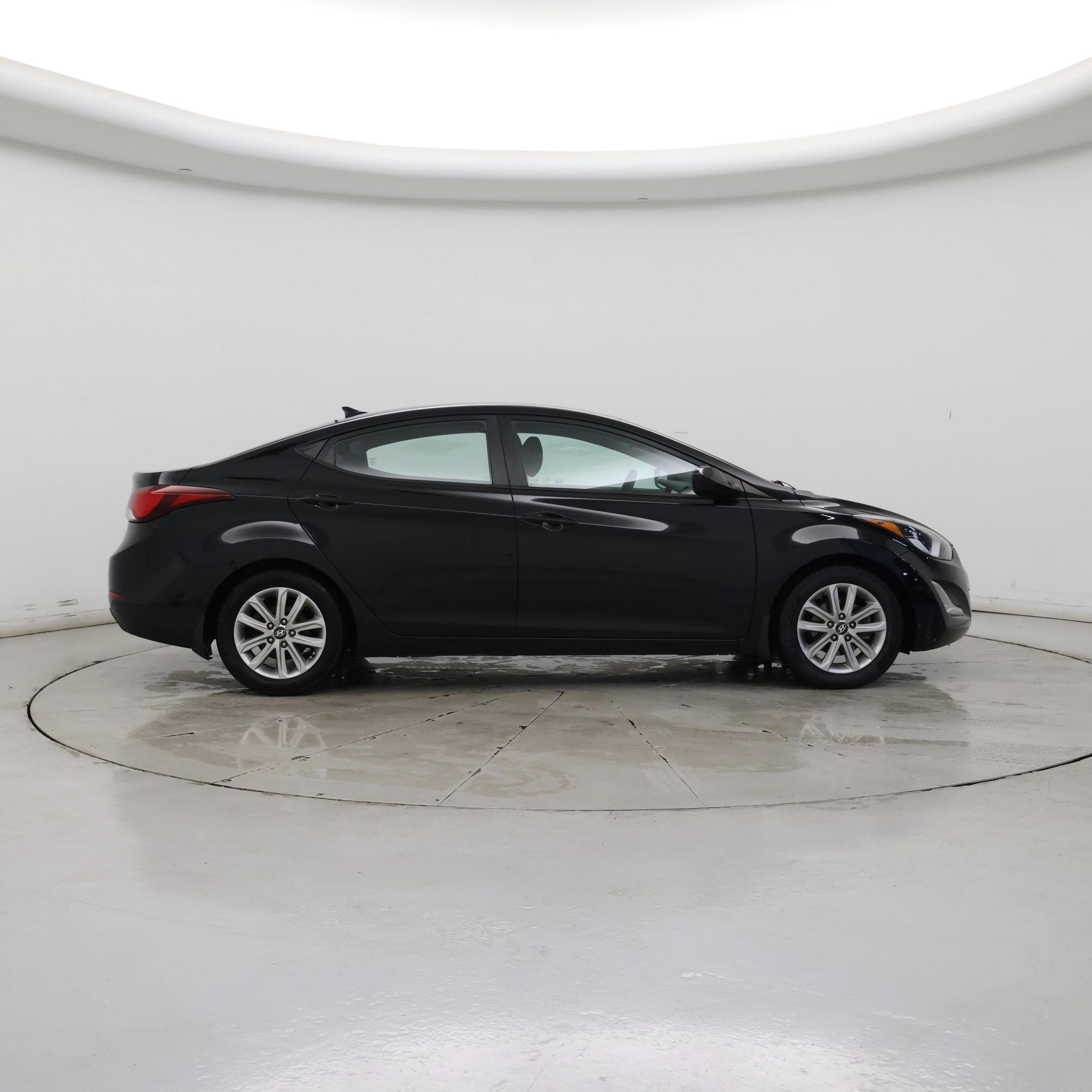 Thumbnail: 2015 Hyundai Elantra - 7