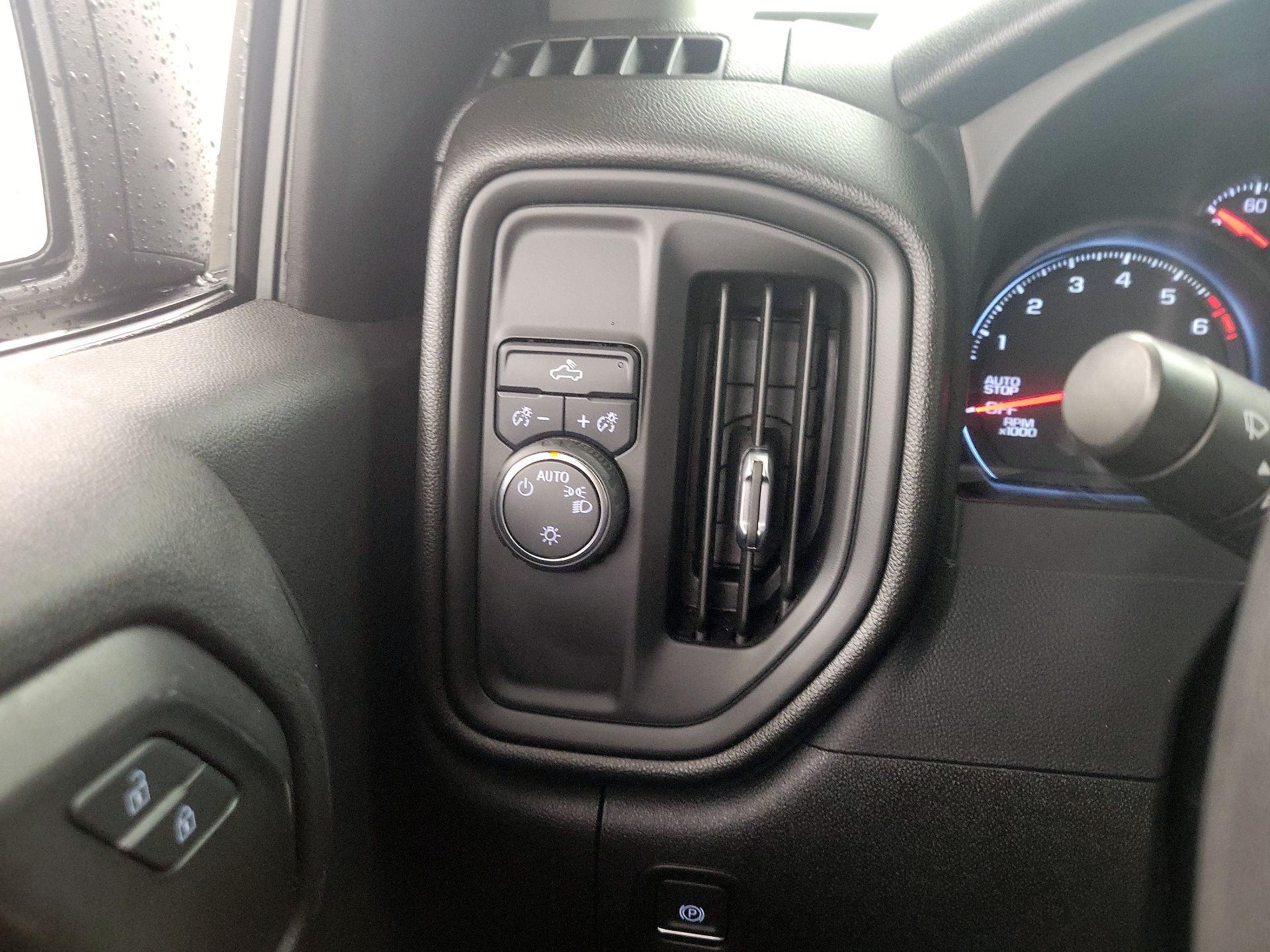 Thumbnail: 2021 Chevrolet Silverado 1500 - 13
