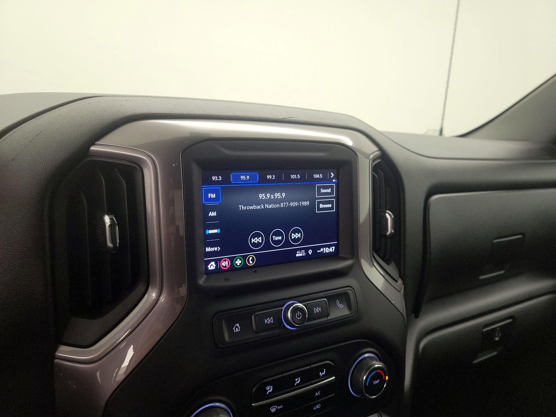 Thumbnail: 2021 Chevrolet Silverado 1500 - 15