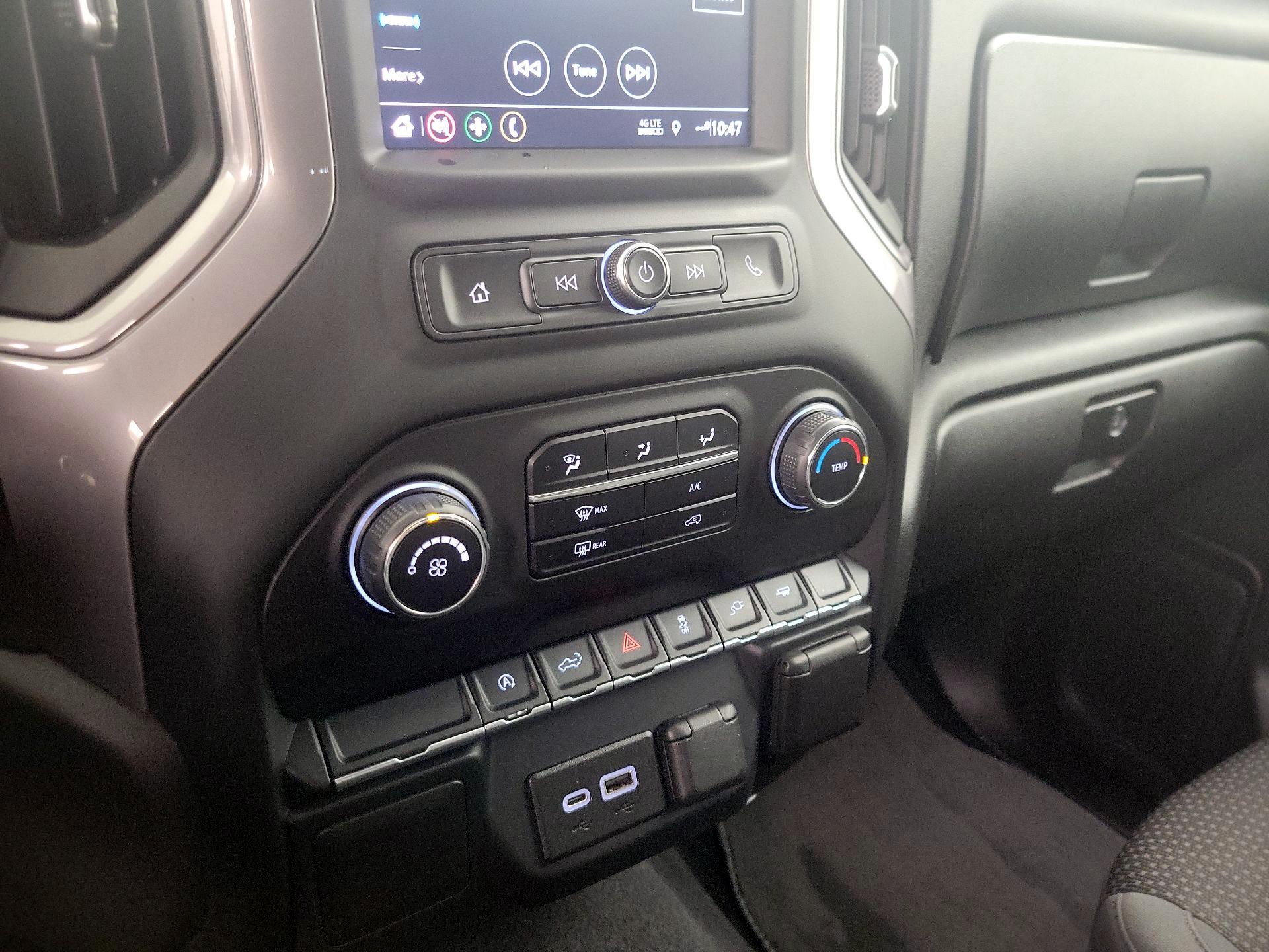 Thumbnail: 2021 Chevrolet Silverado 1500 - 16