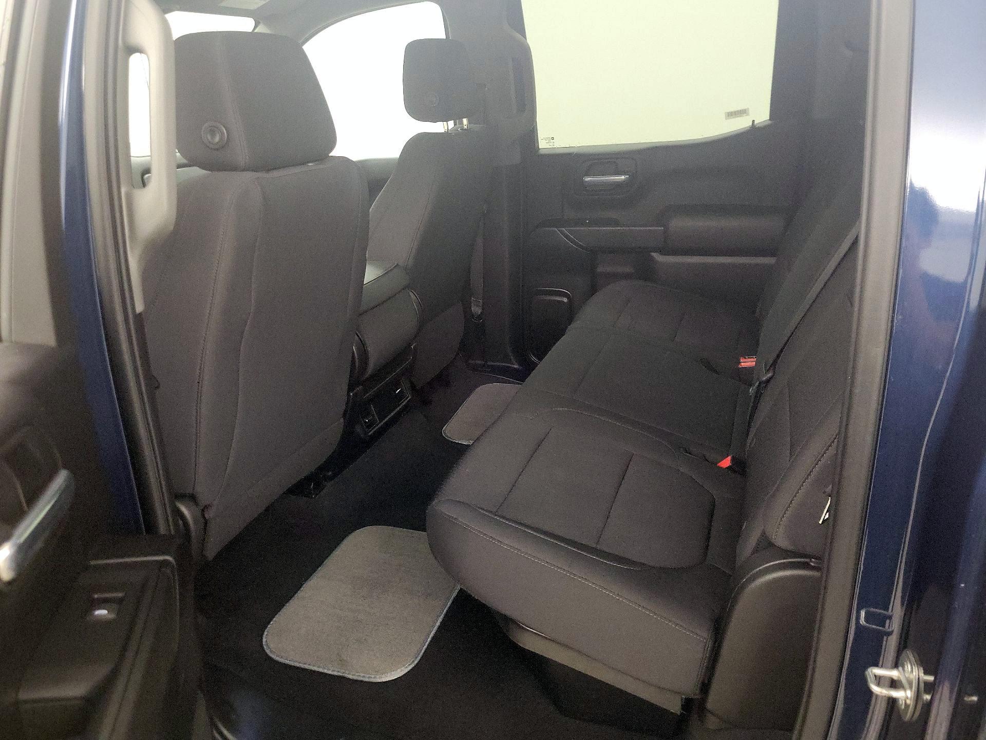 Thumbnail: 2021 Chevrolet Silverado 1500 - 19