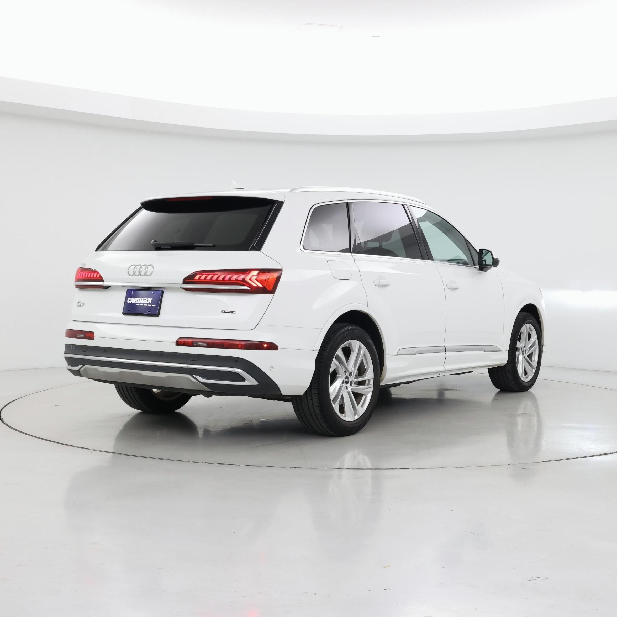 Thumbnail: 2023 Audi Q7 - 8