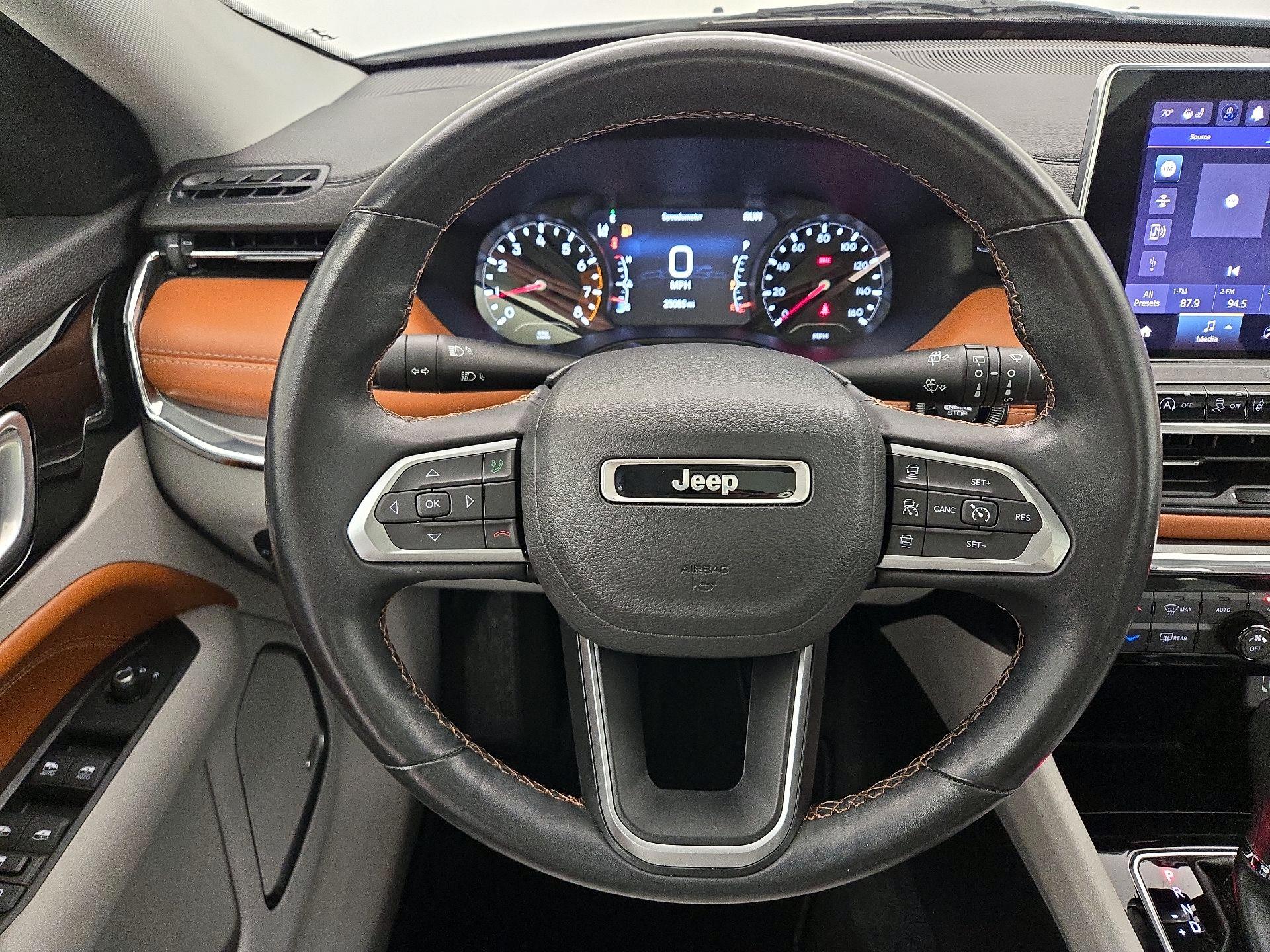 Thumbnail: 2022 Jeep Compass - 10