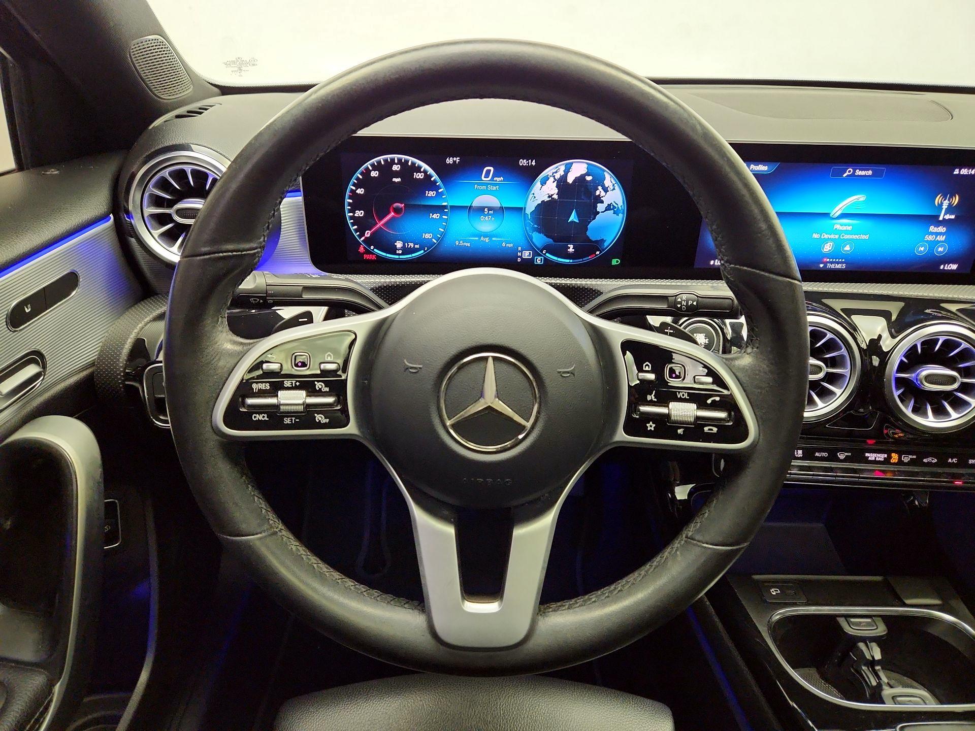 Thumbnail: 2020 Mercedes-Benz A-Class - 10