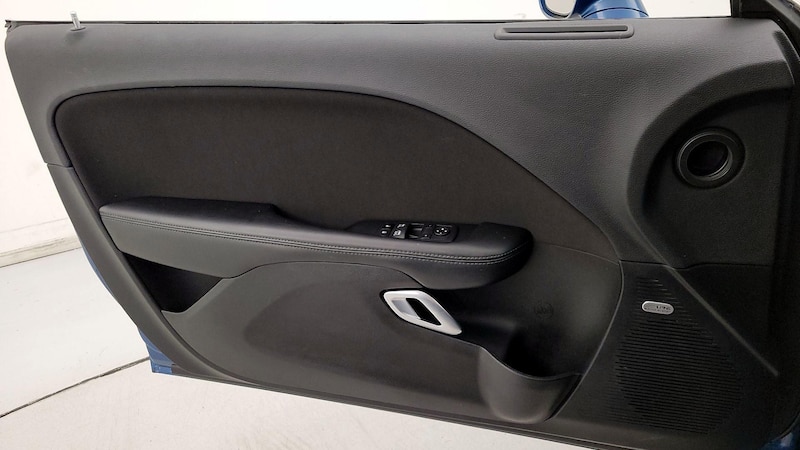 2021 Dodge Challenger R/T 12