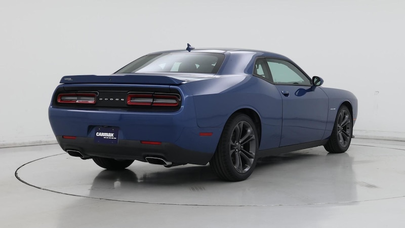 2021 Dodge Challenger R/T 8