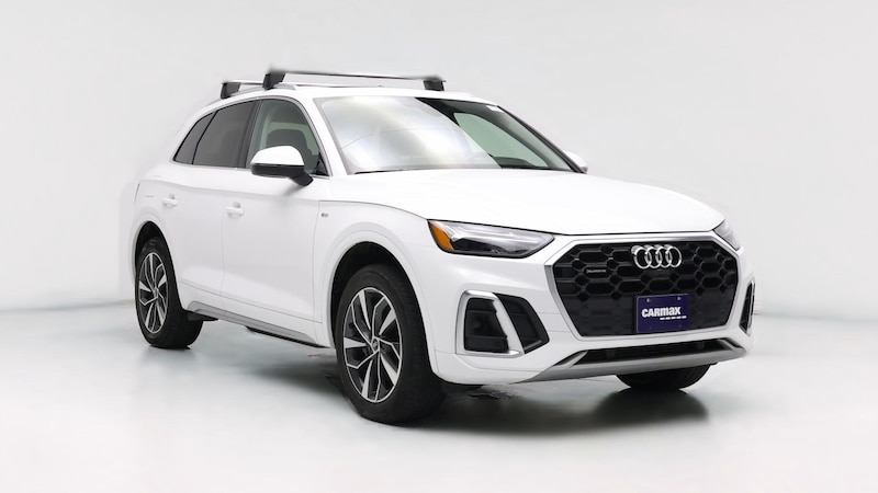 2023 Audi Q5 e Premium Plus Hero Image