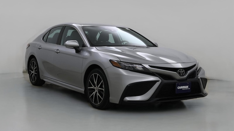 2023 Toyota Camry SE Hero Image