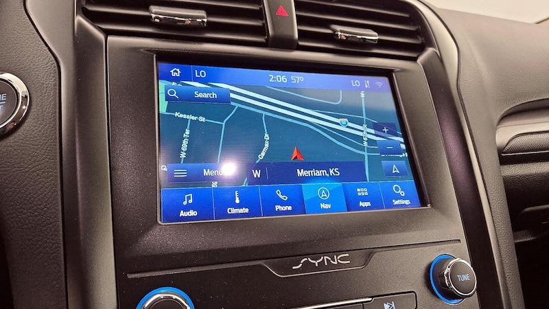 2020 Ford Fusion SE 14