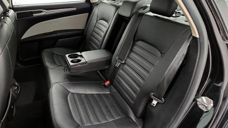 2020 Ford Fusion SE 20