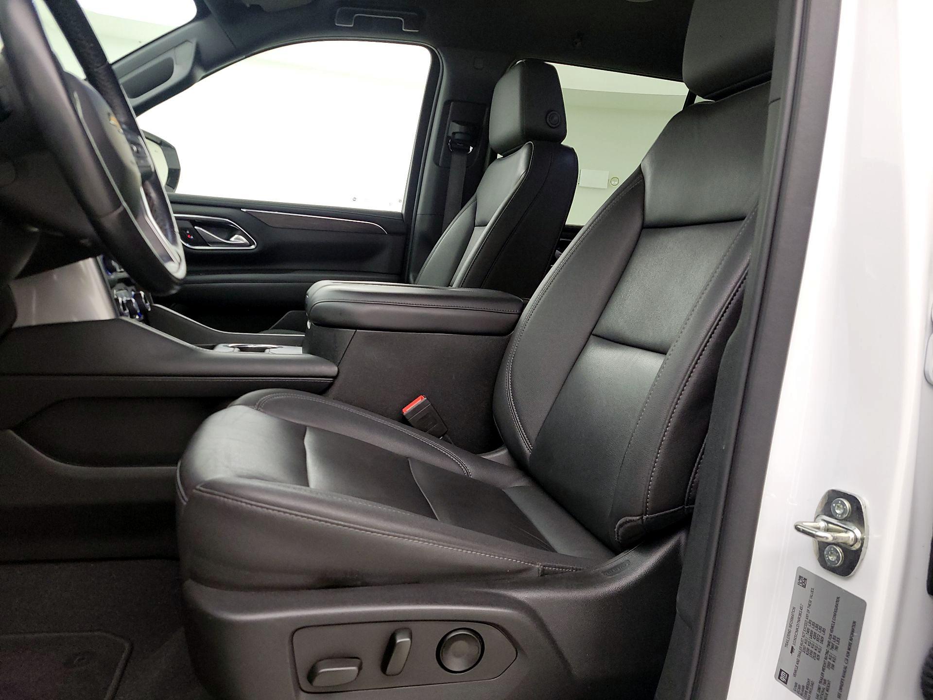 Thumbnail: 2022 Chevrolet Tahoe - 11