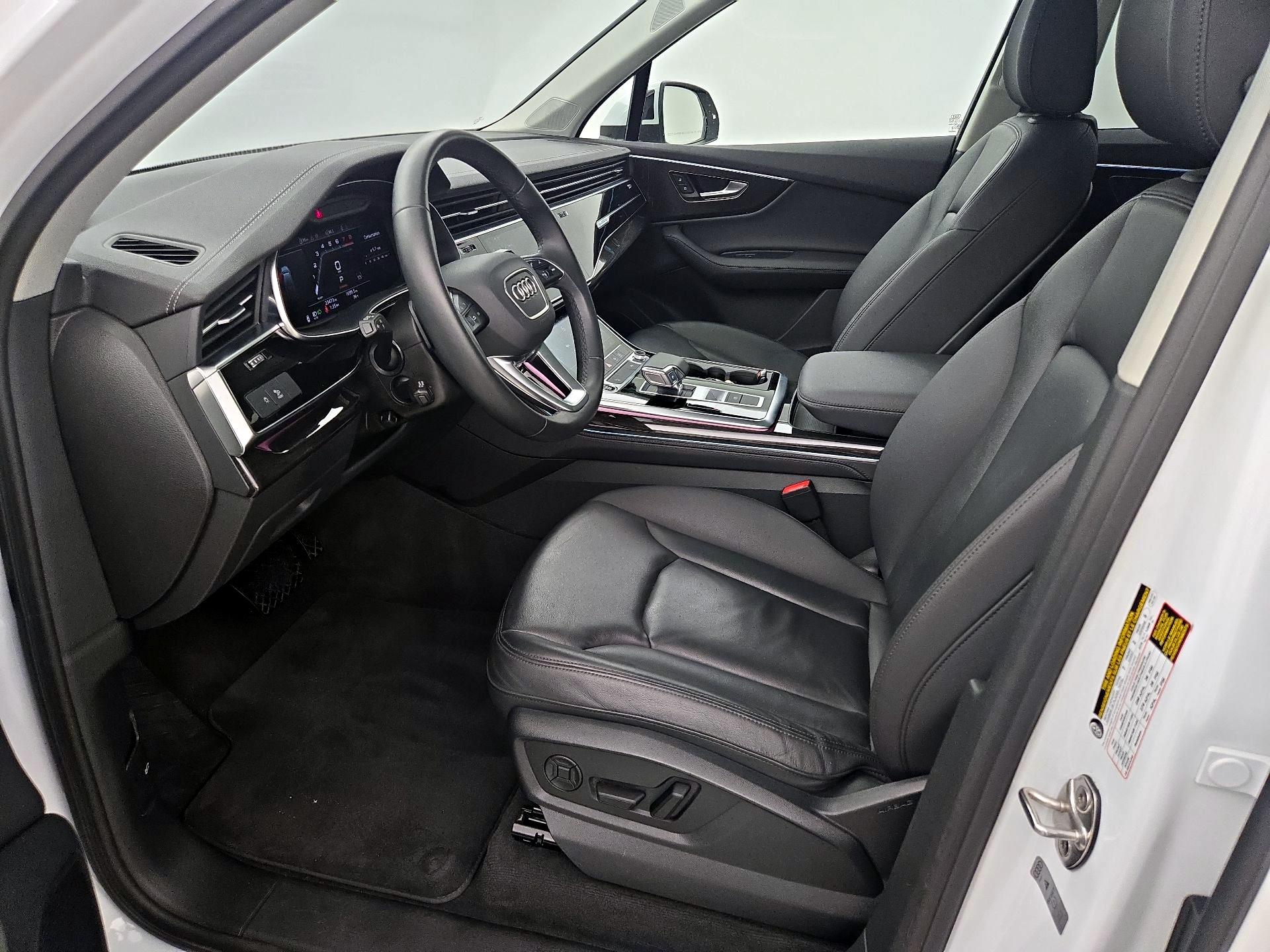 Thumbnail: 2024 Audi Q7 - 11