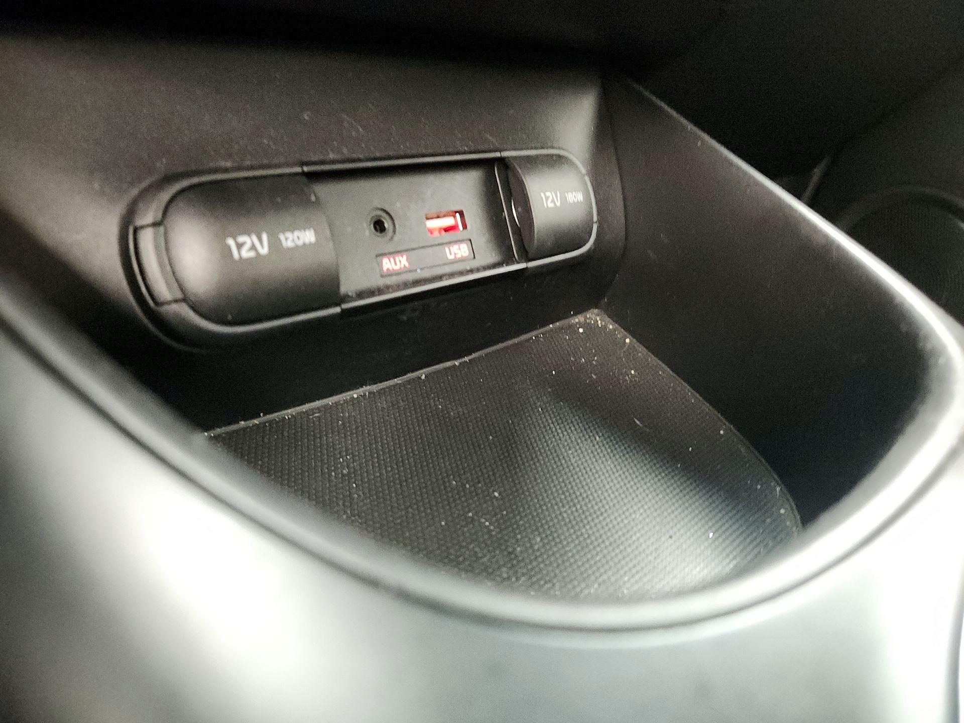 Thumbnail: 2019 Kia Soul - 18