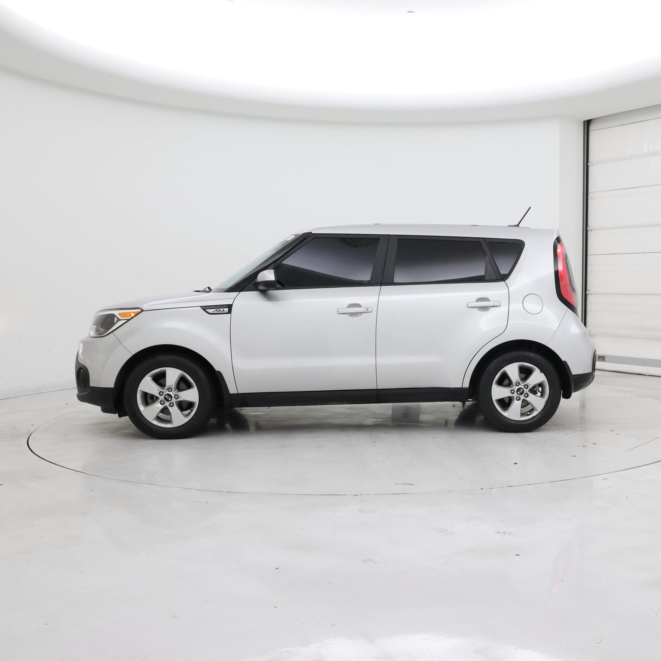 Thumbnail: 2019 Kia Soul - 3