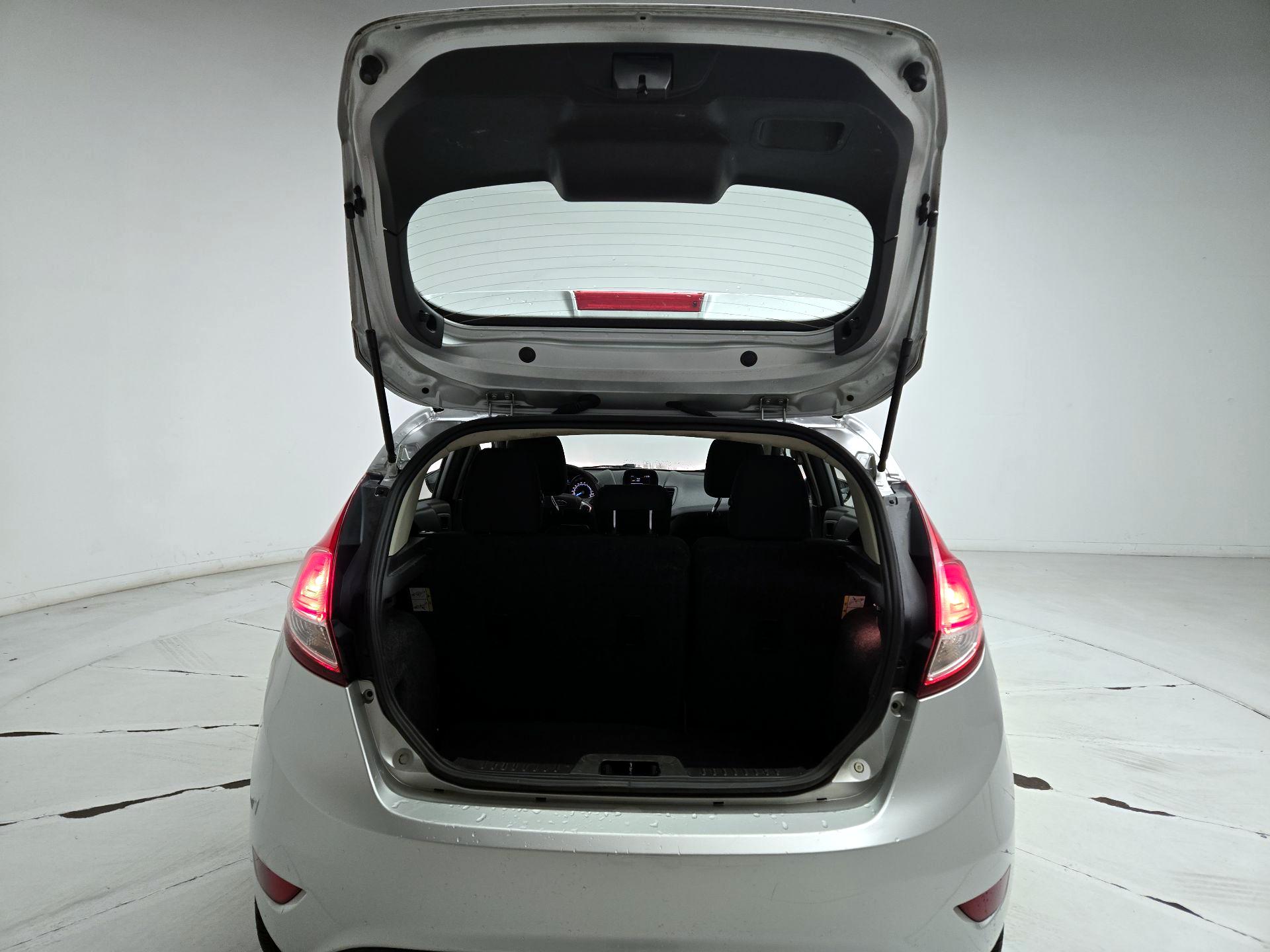 Thumbnail: 2019 Ford Fiesta - 19