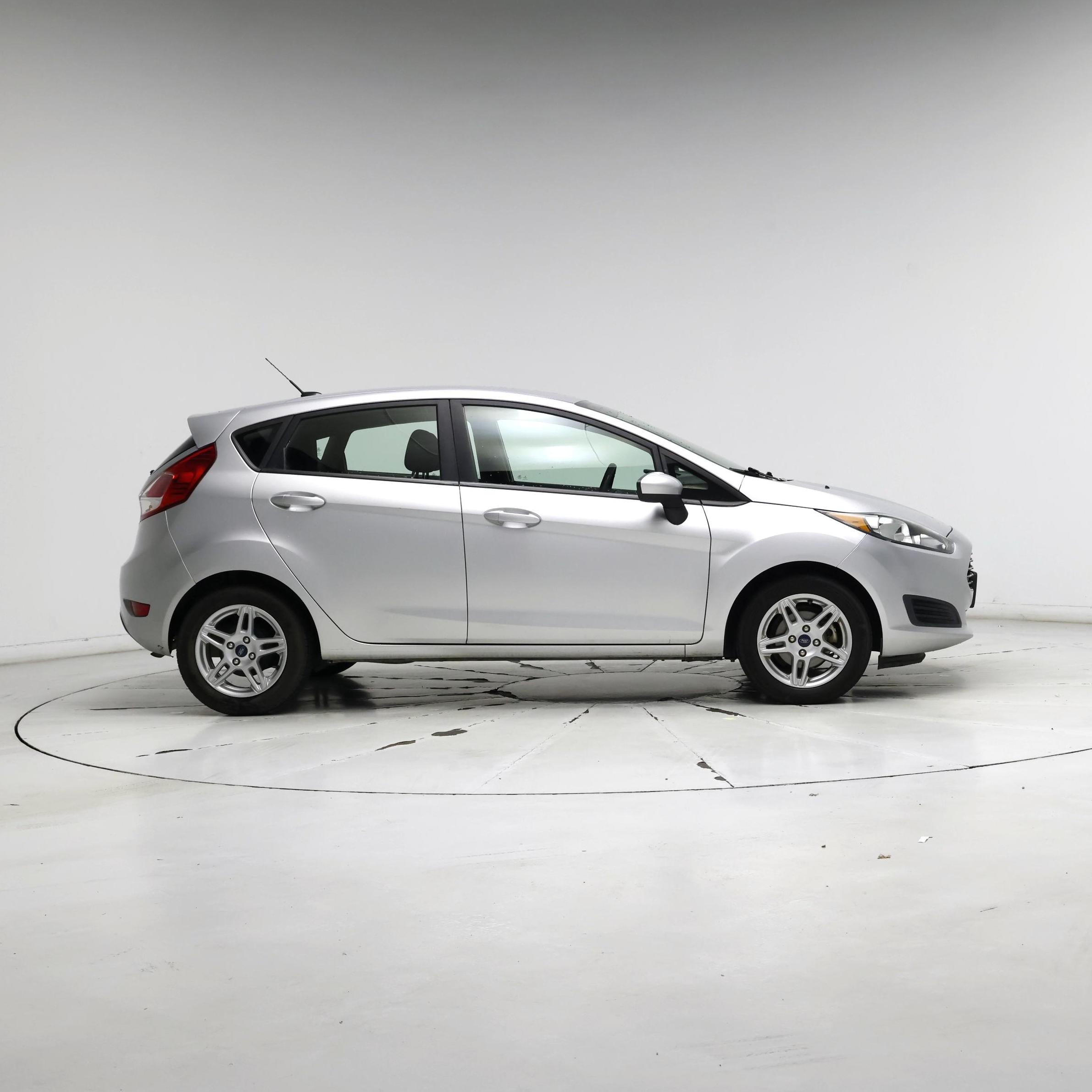 Thumbnail: 2019 Ford Fiesta - 7