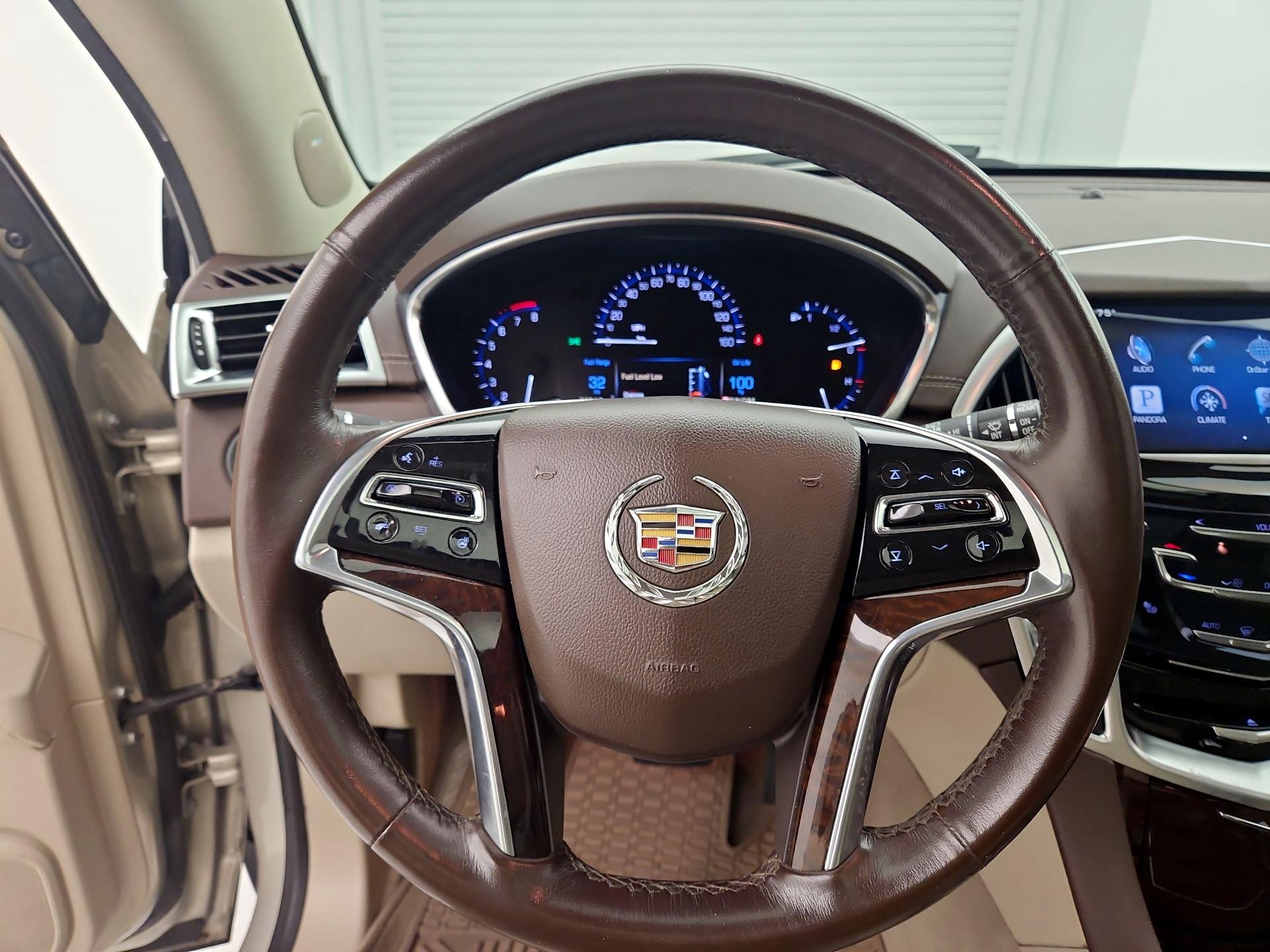 Thumbnail: 2016 Cadillac SRX - 10