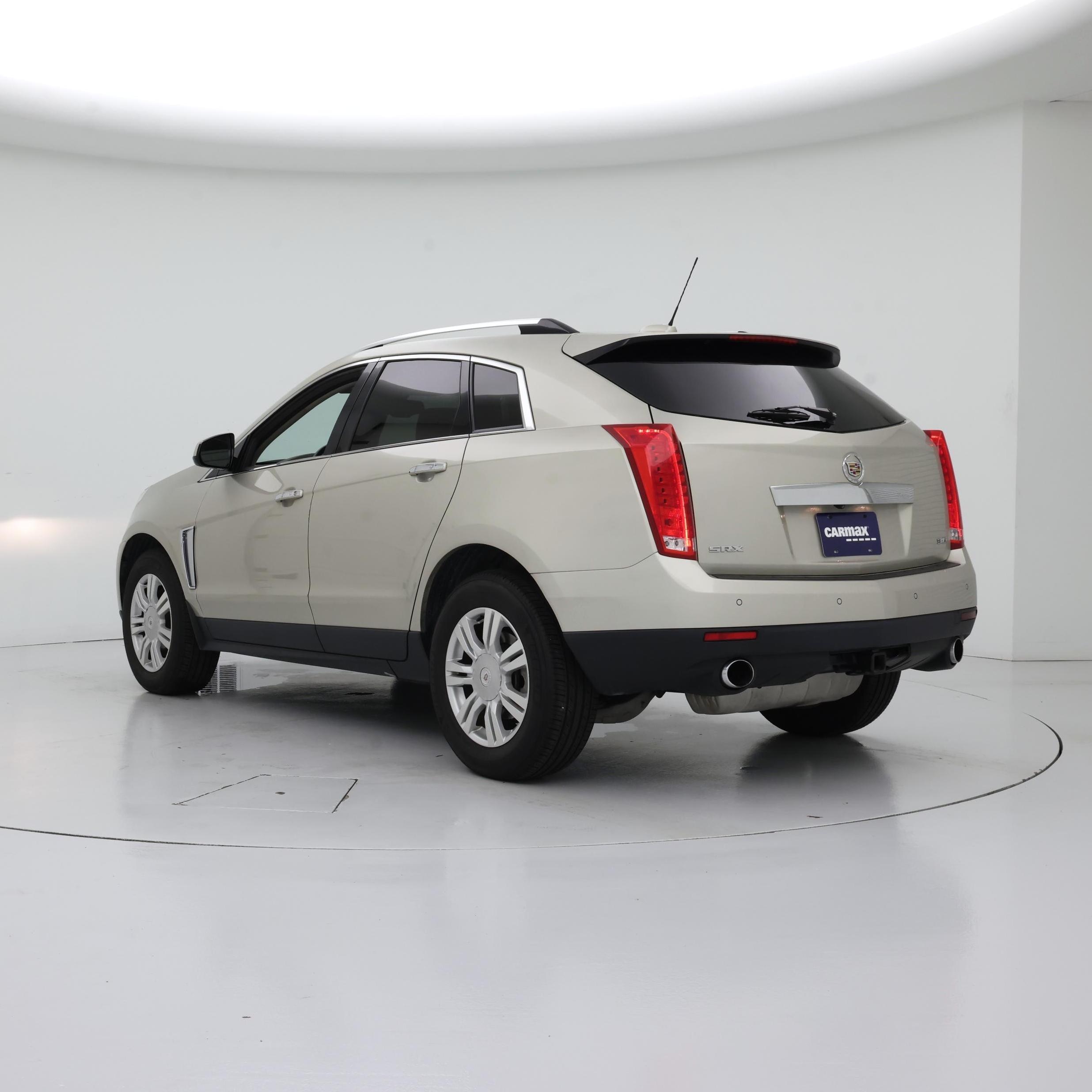 Thumbnail: 2016 Cadillac SRX - 2