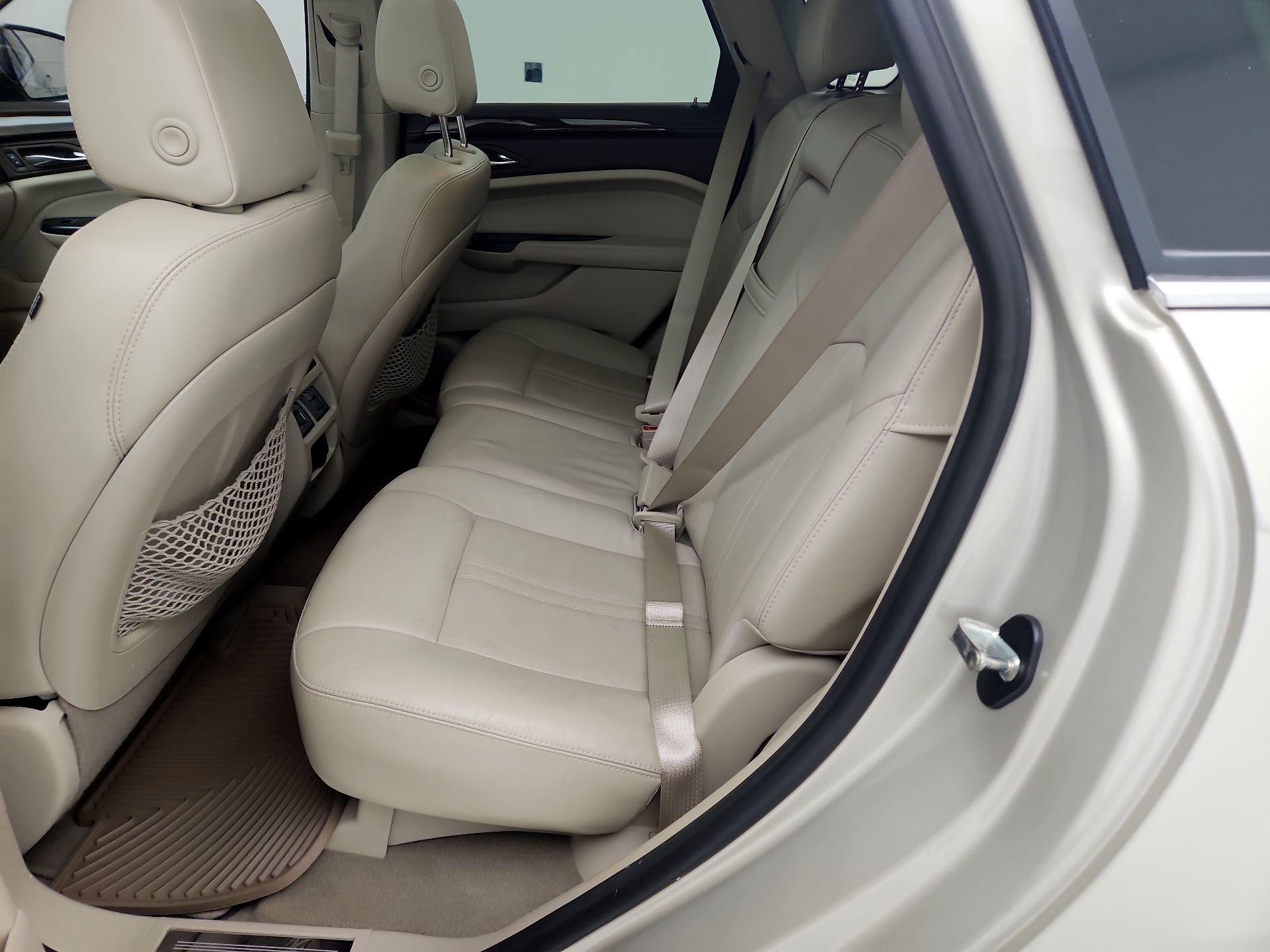 Thumbnail: 2016 Cadillac SRX - 20