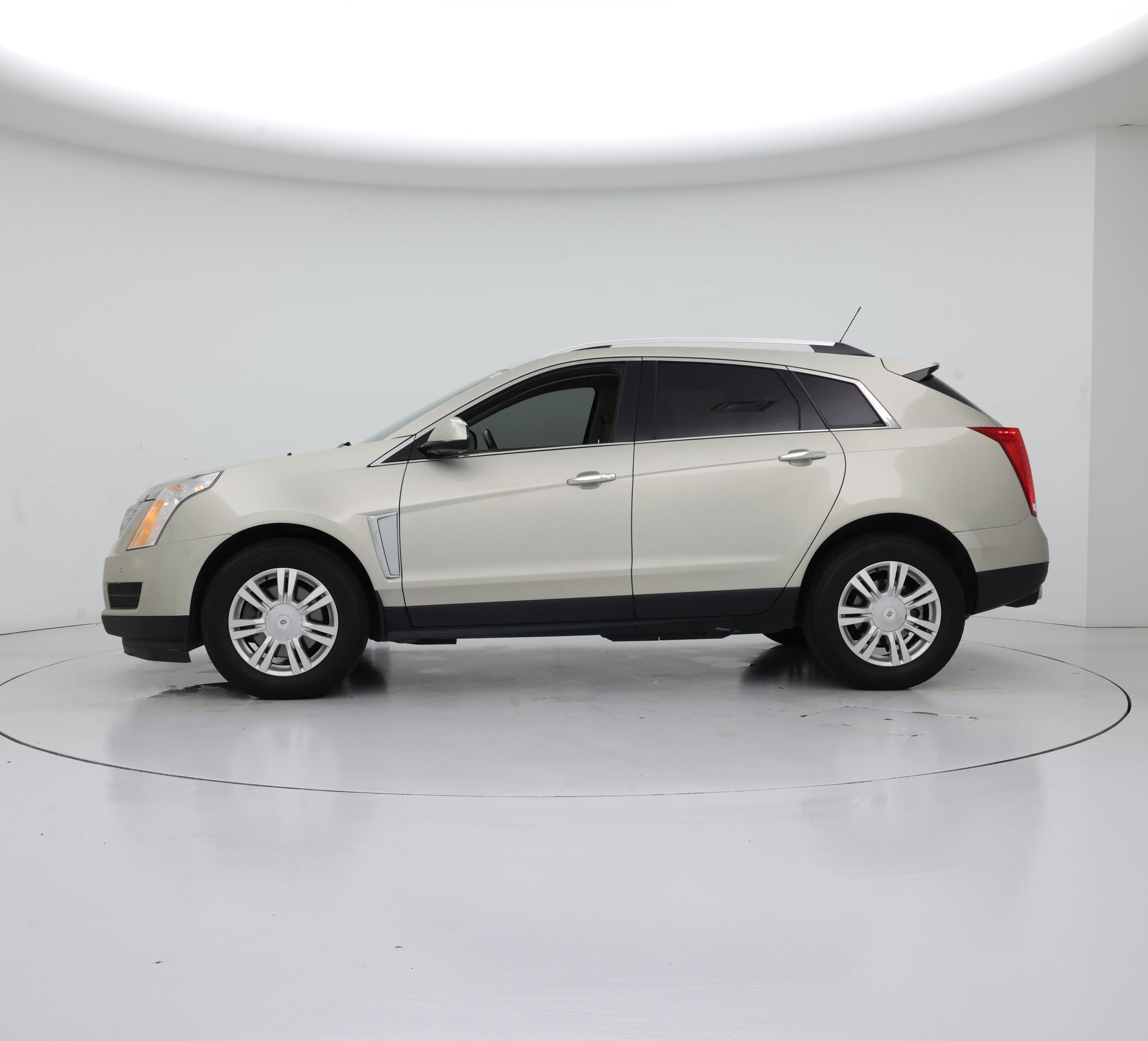 Thumbnail: 2016 Cadillac SRX - 3