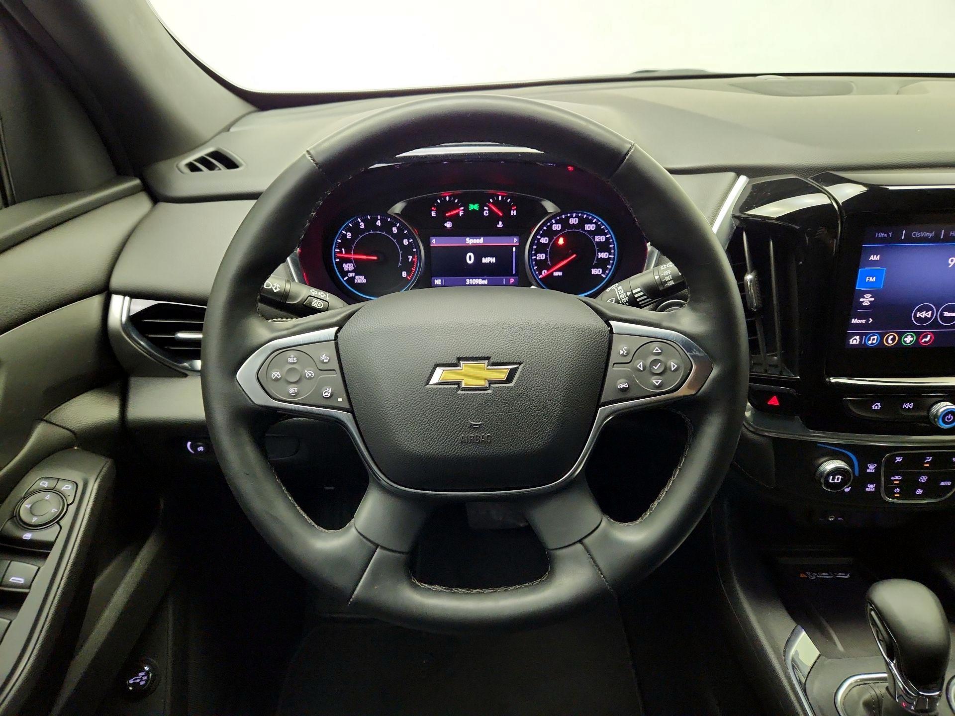 Thumbnail: 2023 Chevrolet Traverse - 10