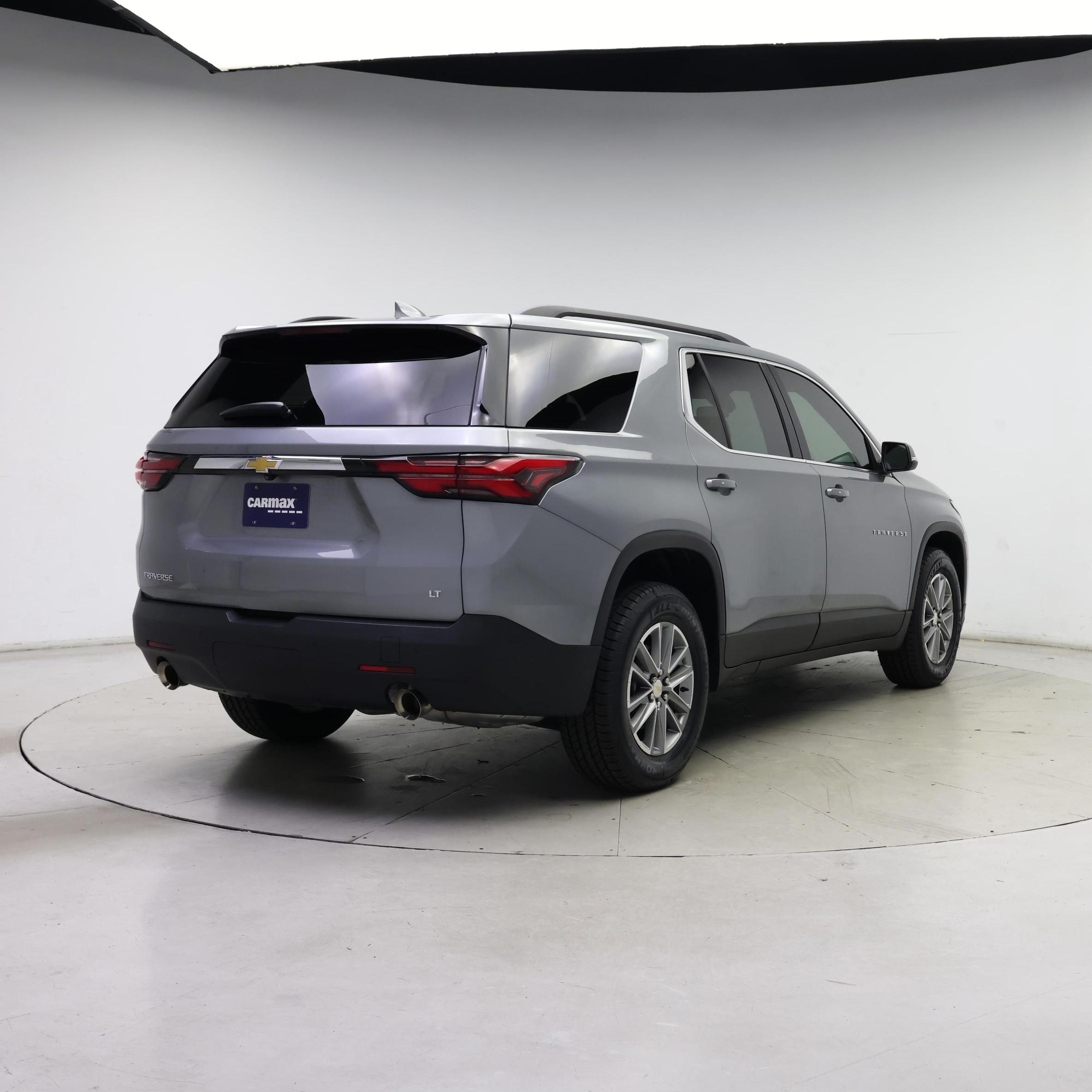 Thumbnail: 2023 Chevrolet Traverse - 8