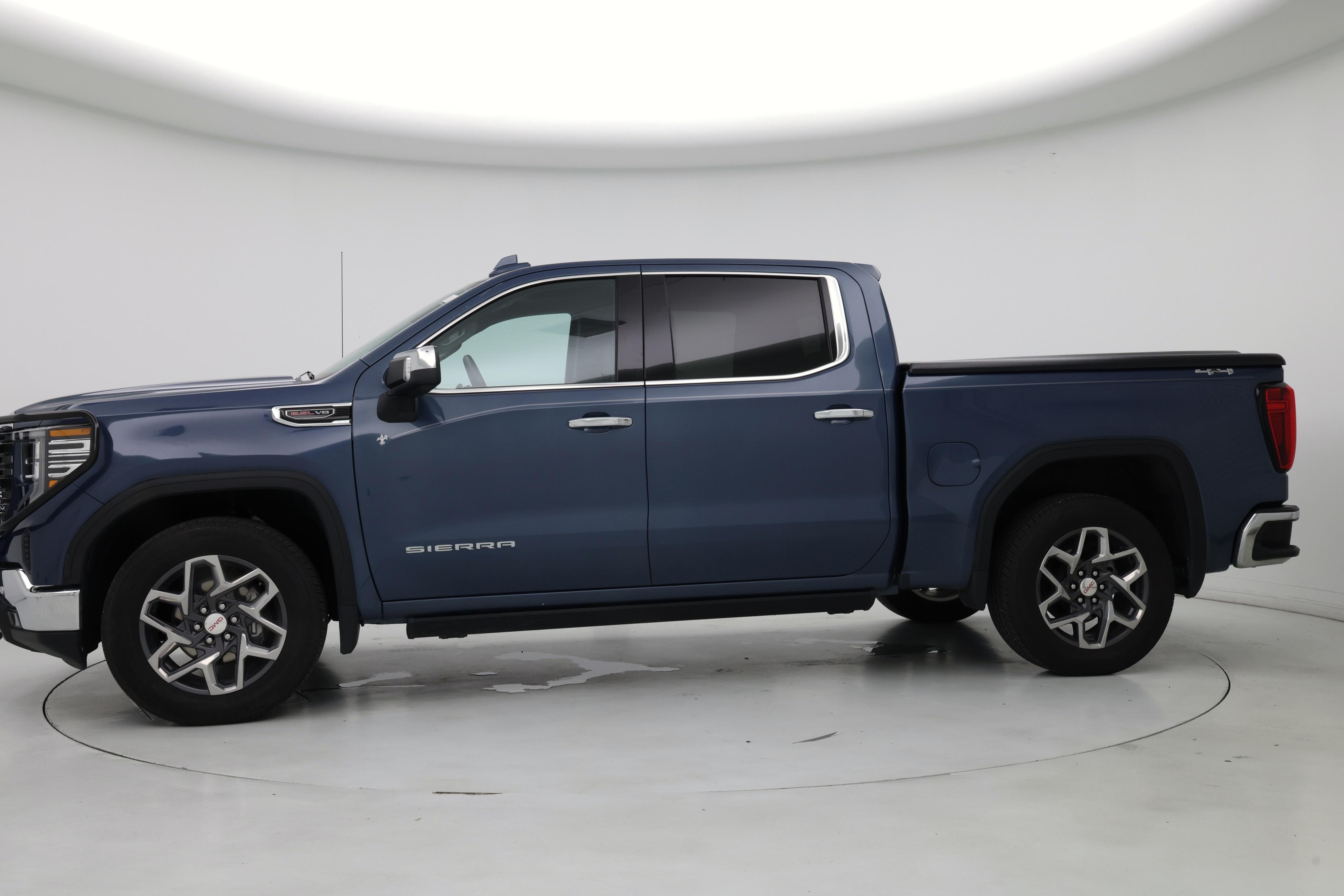Thumbnail: 2024 GMC Sierra 1500 - 3