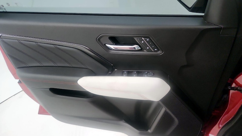 2024 GMC Canyon AT4X 12